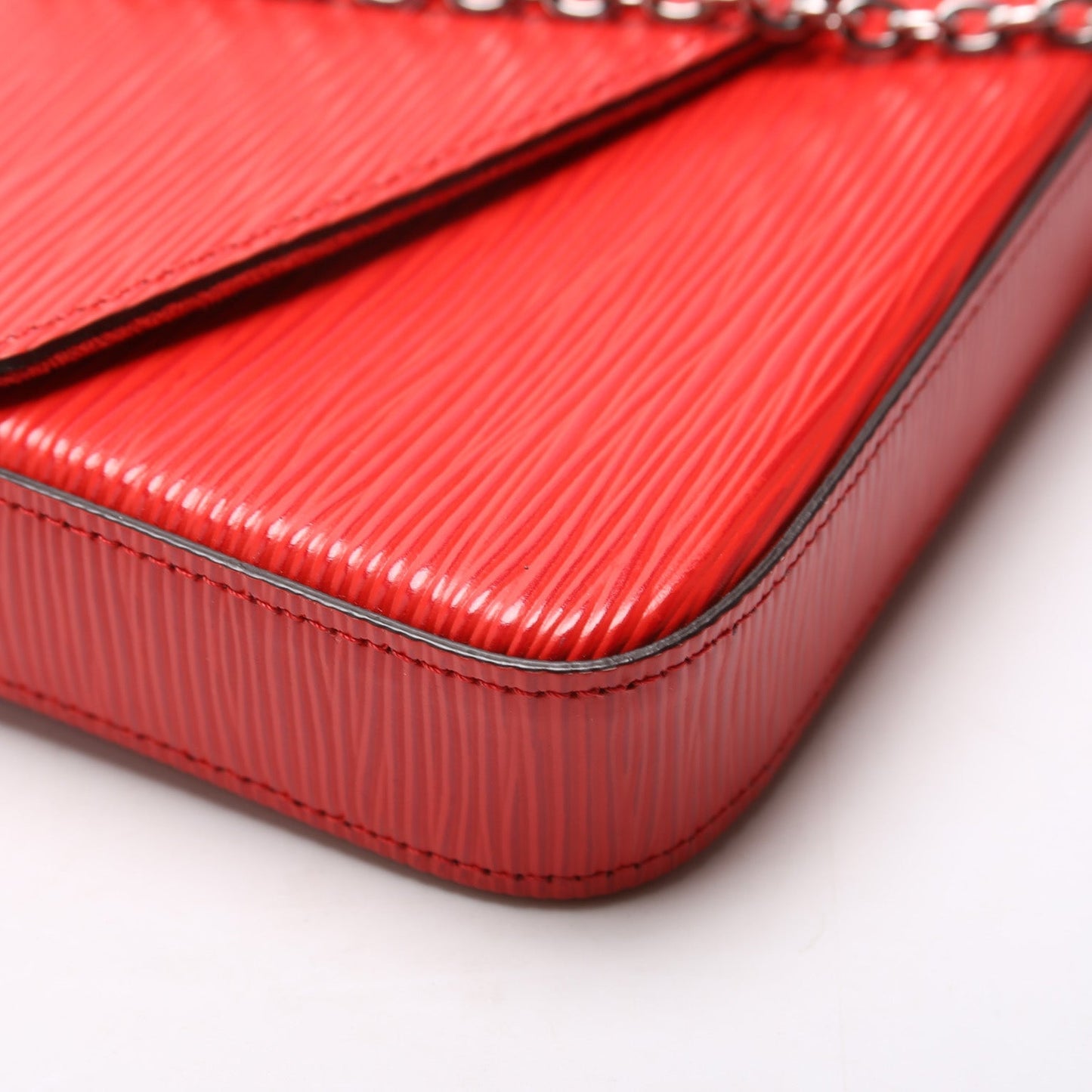 Louis Vuitton Pochette Felicie Epi Red
