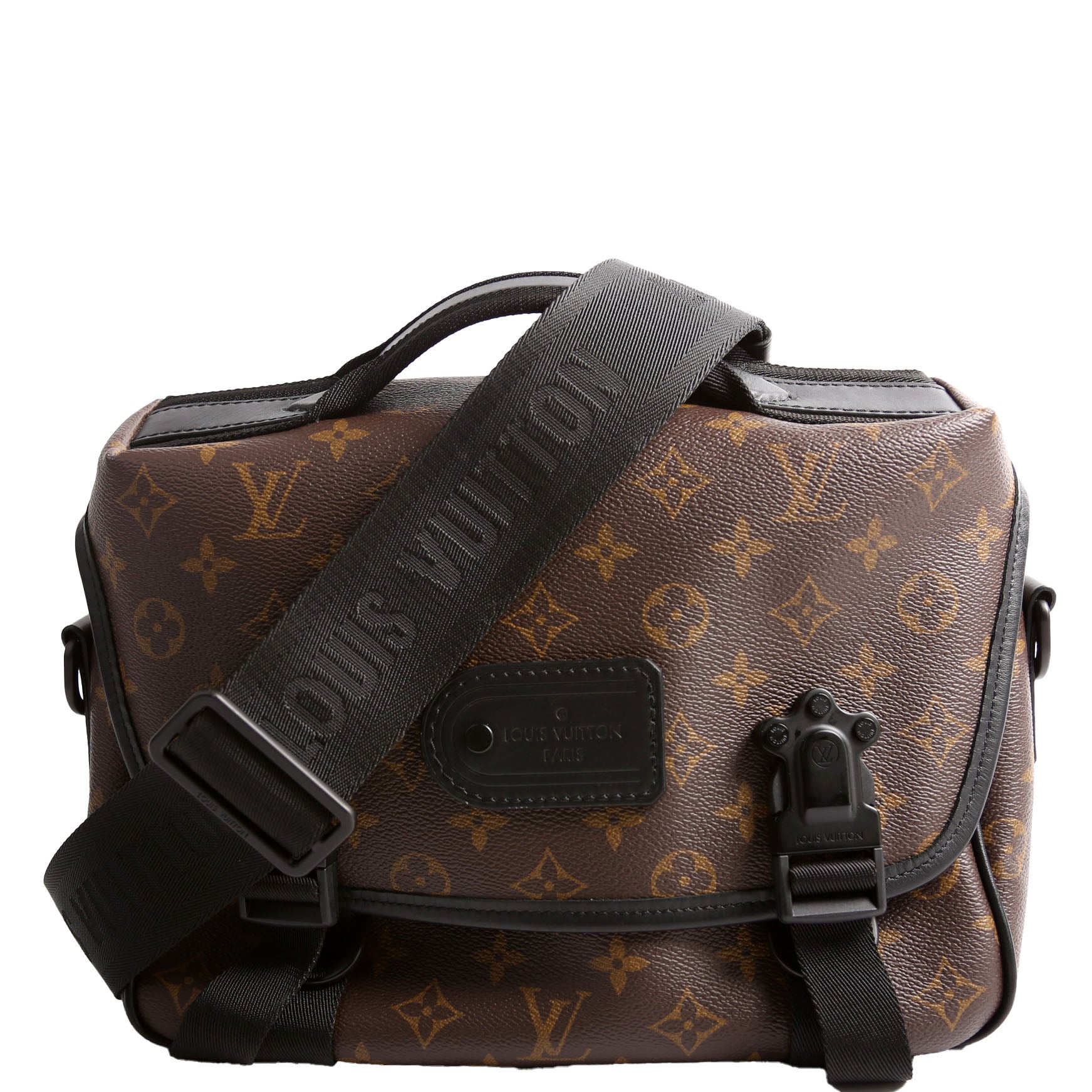 Louis Vuitton Trail Messenger Macassar Monogram Black