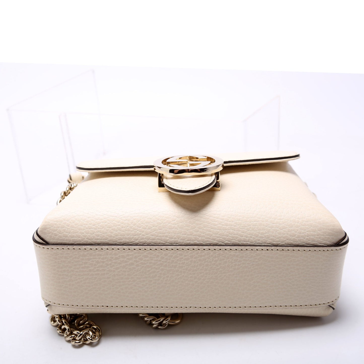 Gucci 607720 Interlocking Small Xbody White Bag