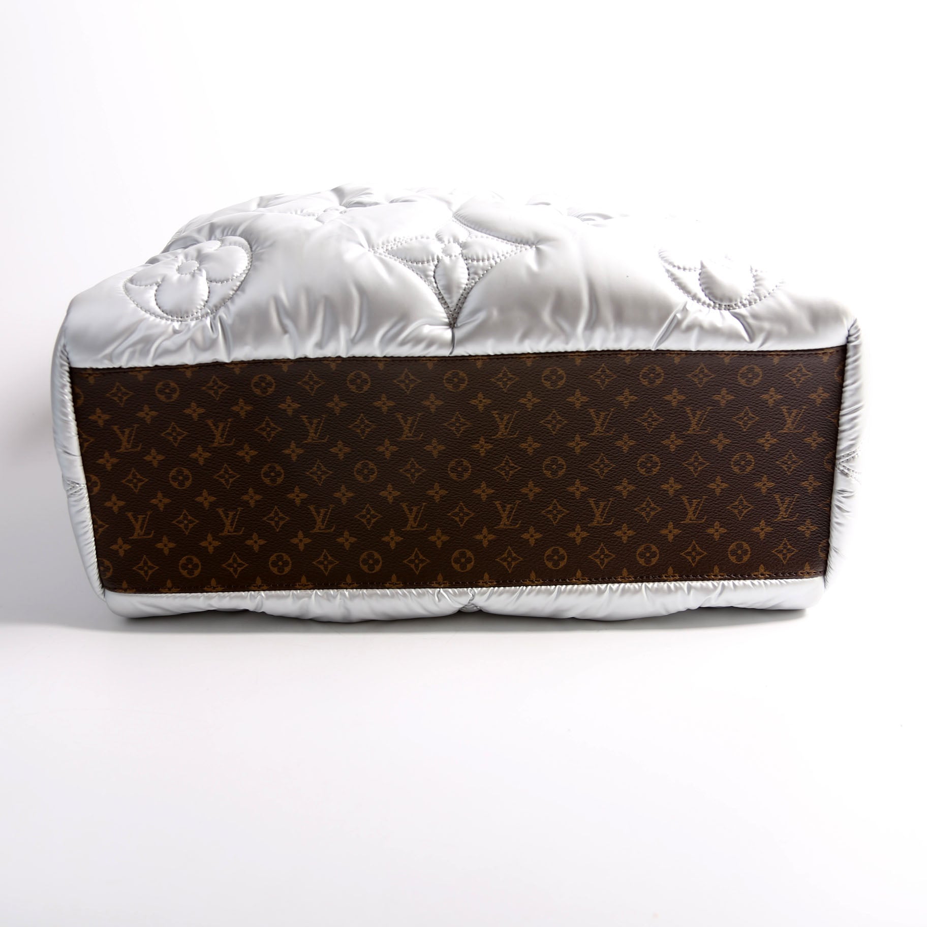 Louis Vuitton ONTHEGO GM Econyl Pillow Monogram