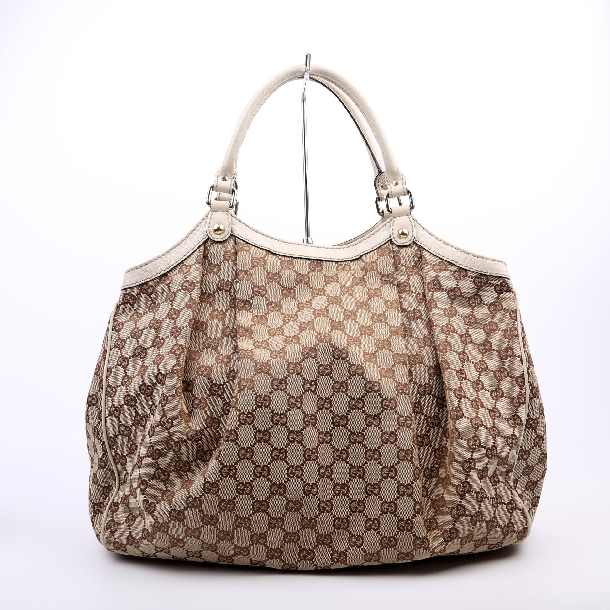 Gucci 211943 Sukey GG Canvas Large Bag