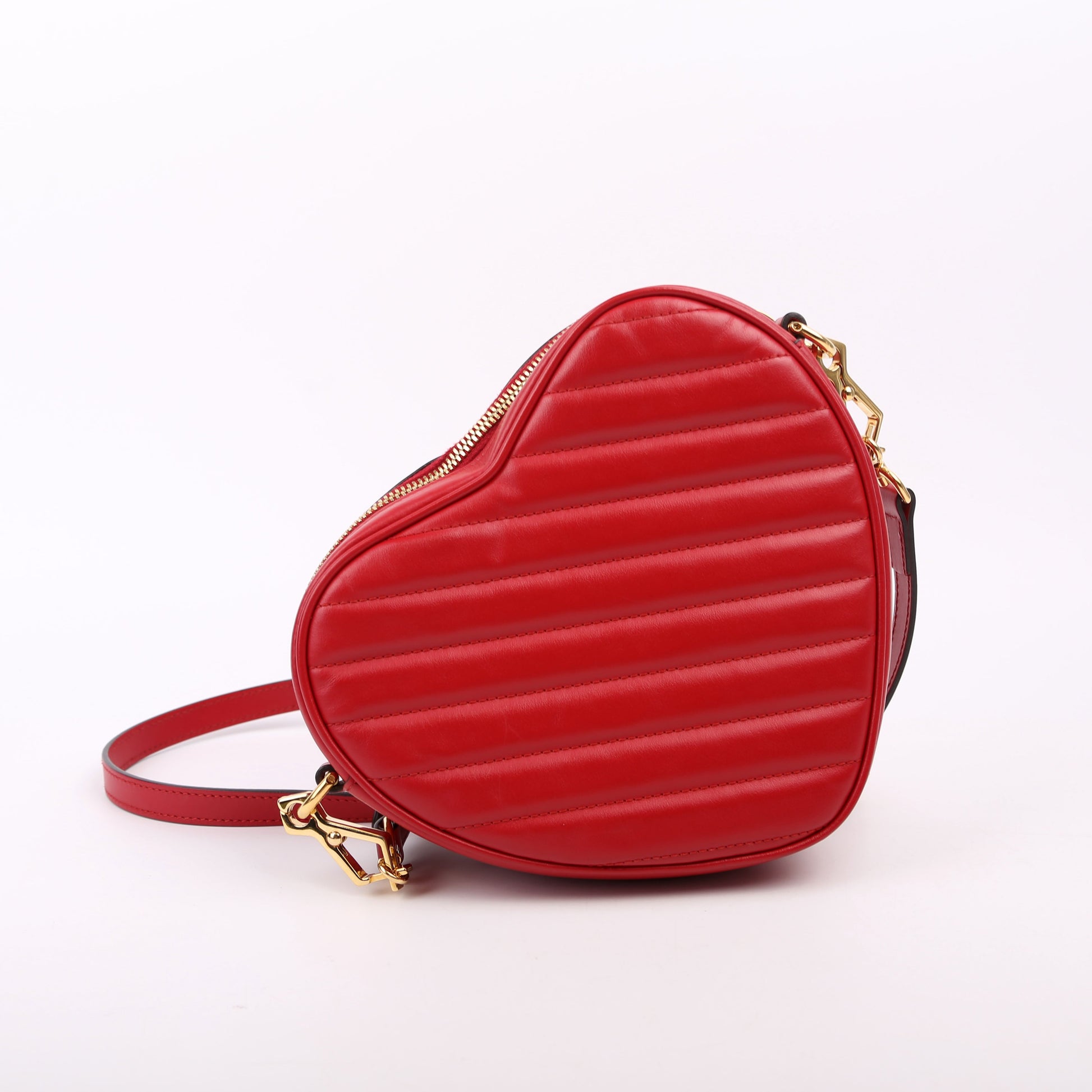 Gucci 751628 Interlocking G Mini Heart Red Bag