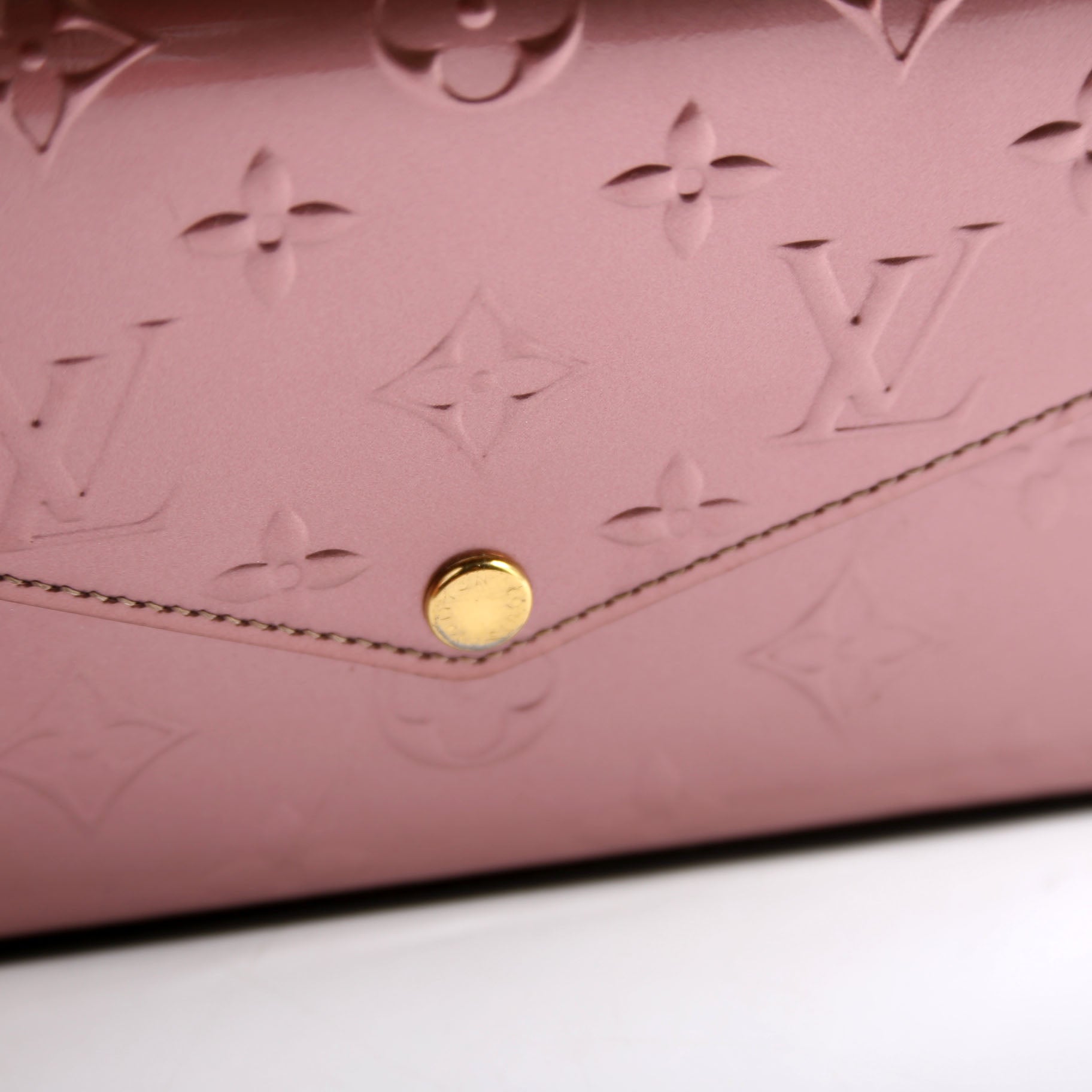 Louis Vuitton Pochette Felicie Metallic Vernis Pink