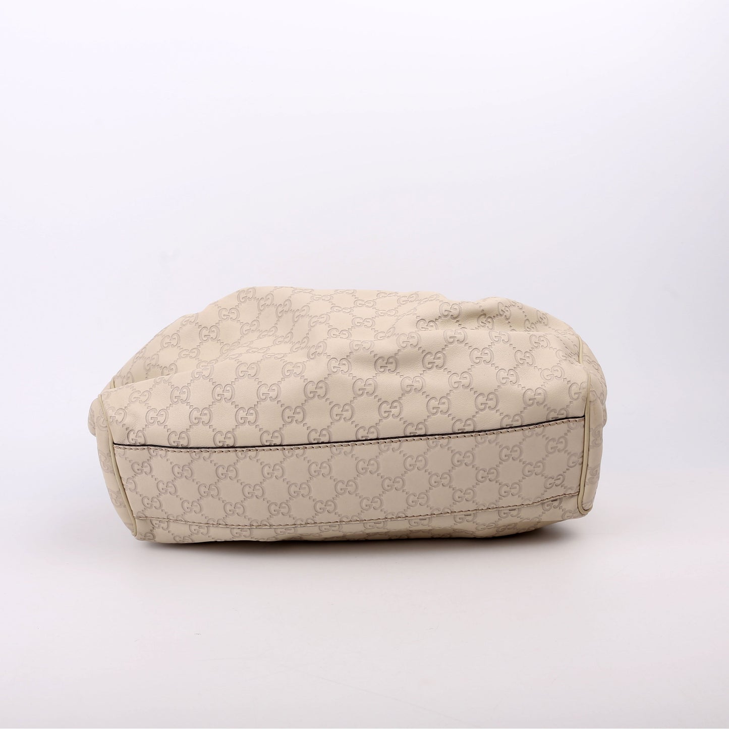 Gucci 211944 Sukey GG Leather Medium Cream Bag