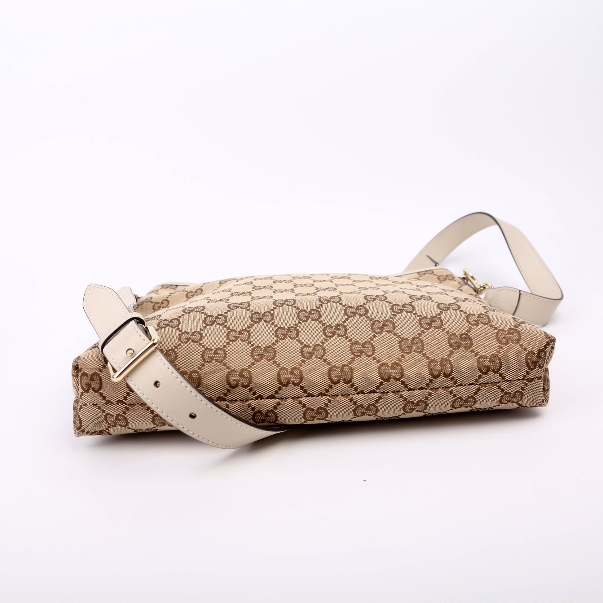 Gucci 388924 GG Canvas Crossbody White Bag