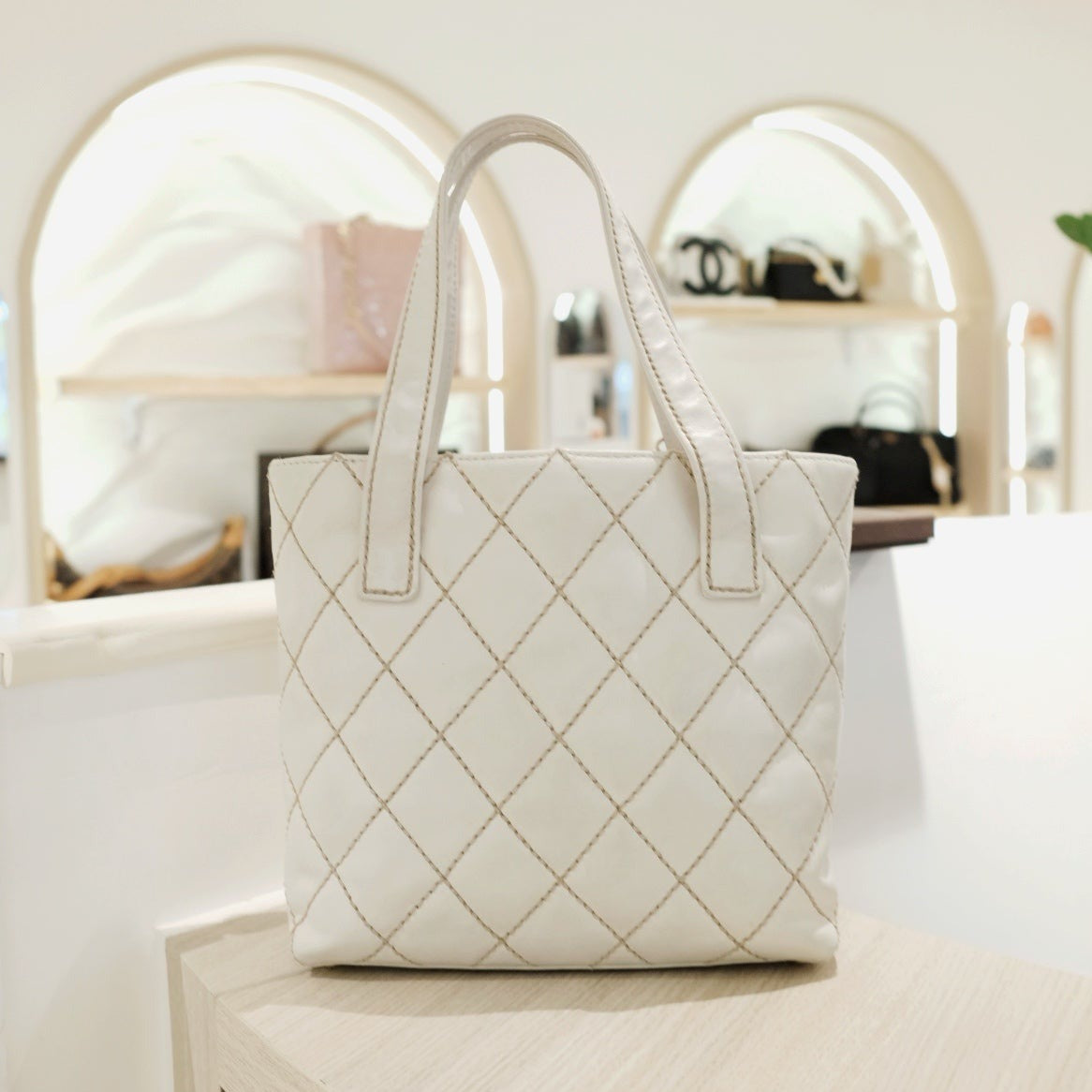 Chanel Tote Bag - Lynora Bags