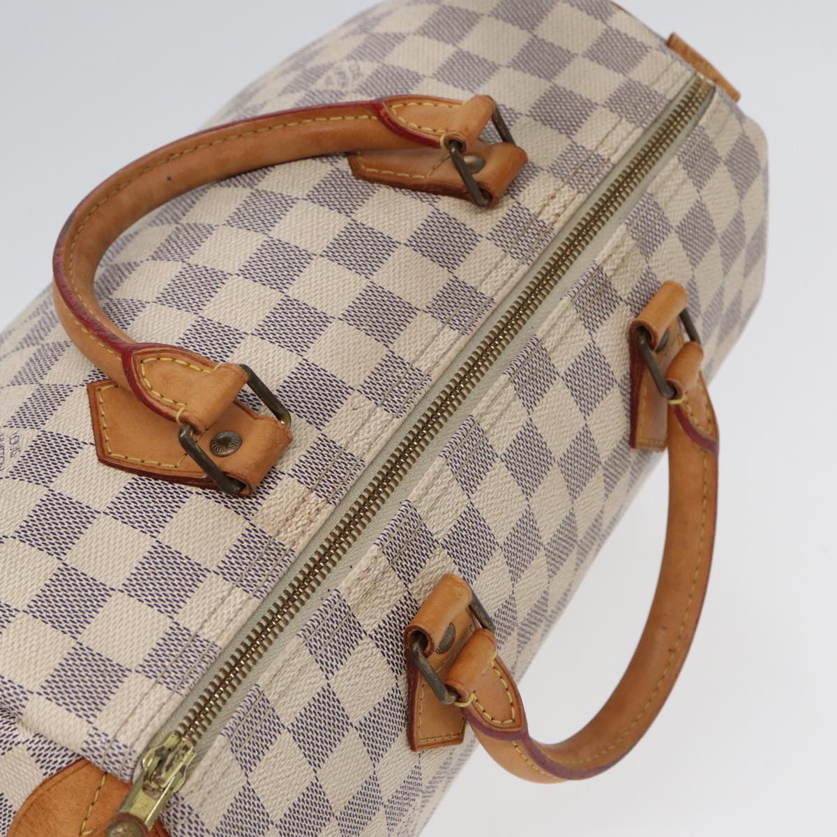 LOUIS VUITTON Handbag