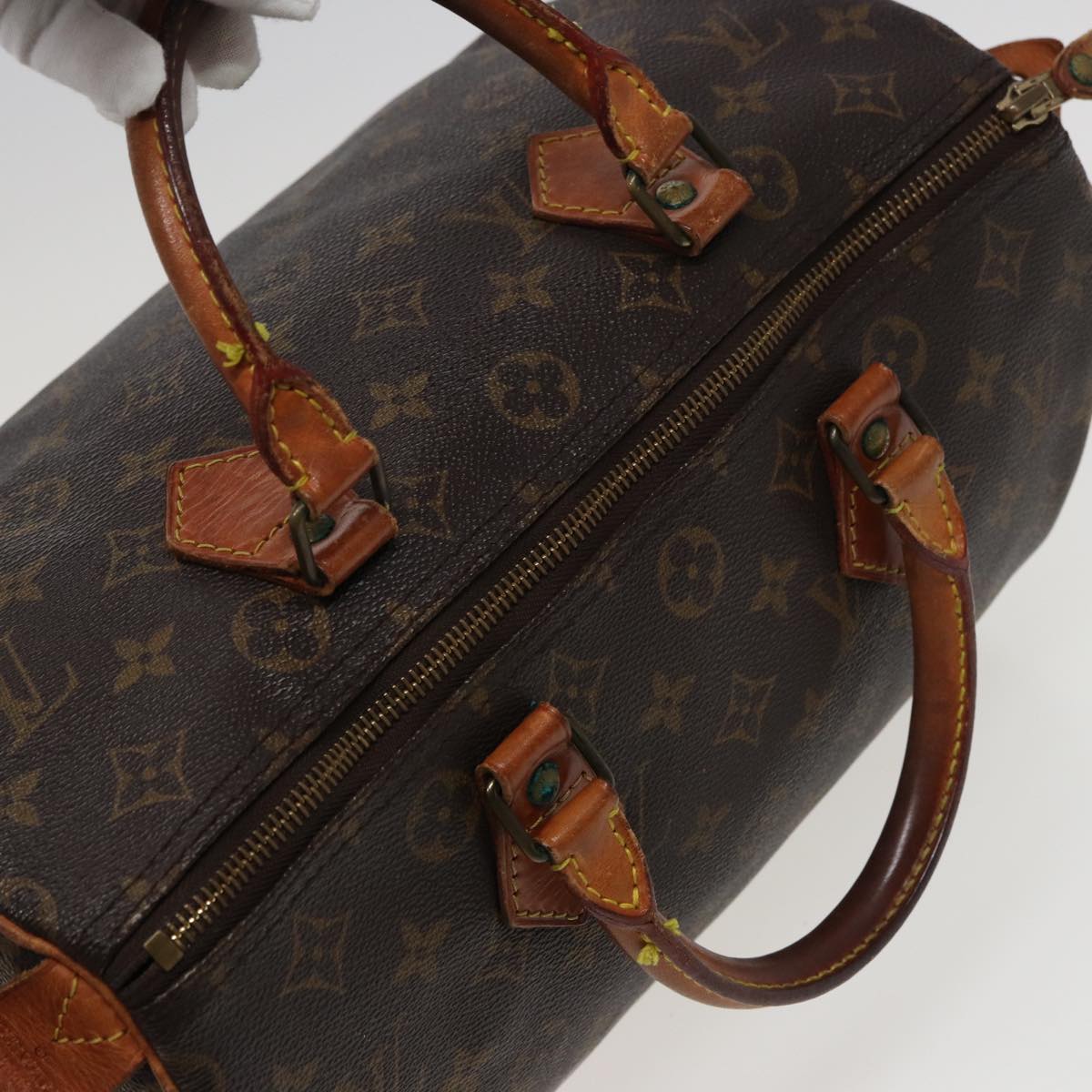 LOUIS VUITTON Handbag