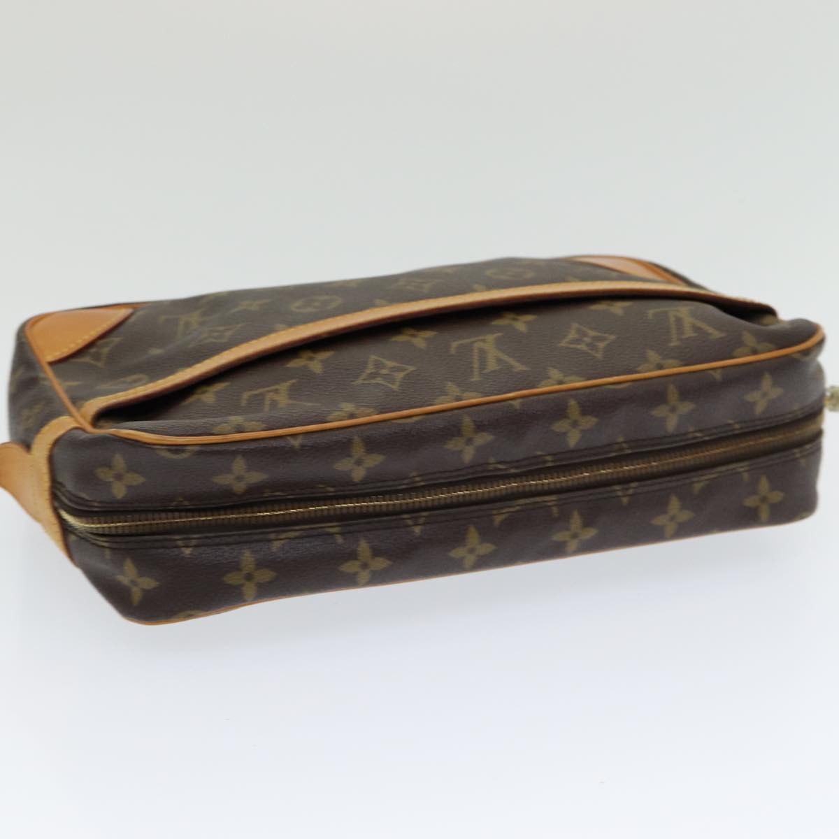 LOUIS VUITTON Compiegne 28 Clutch Bag