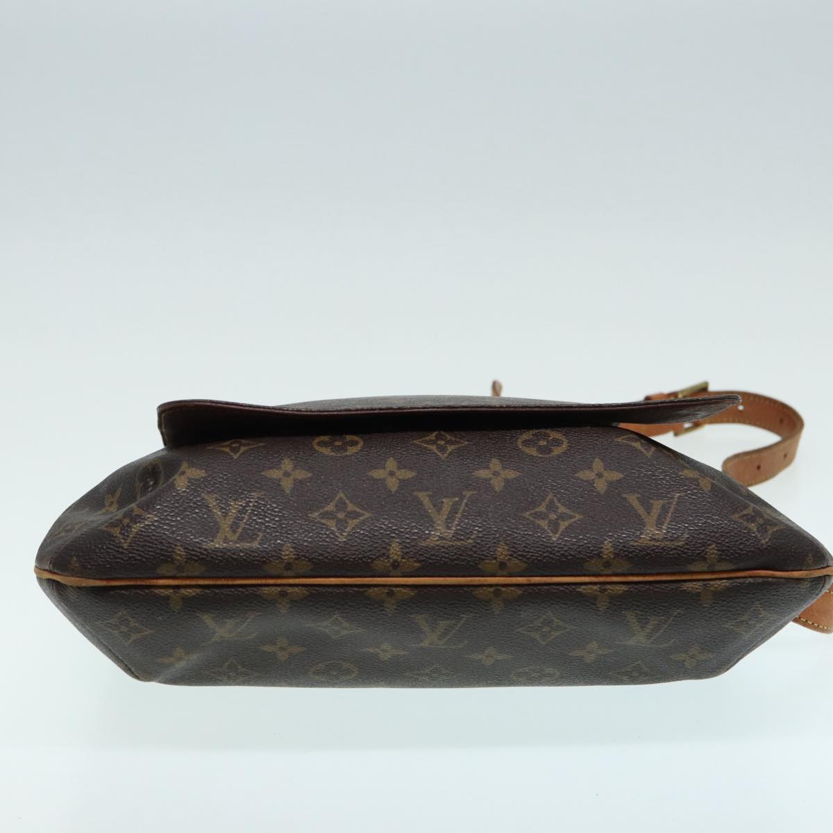 LOUIS VUITTON Mtte Salsa Shoulder Bag