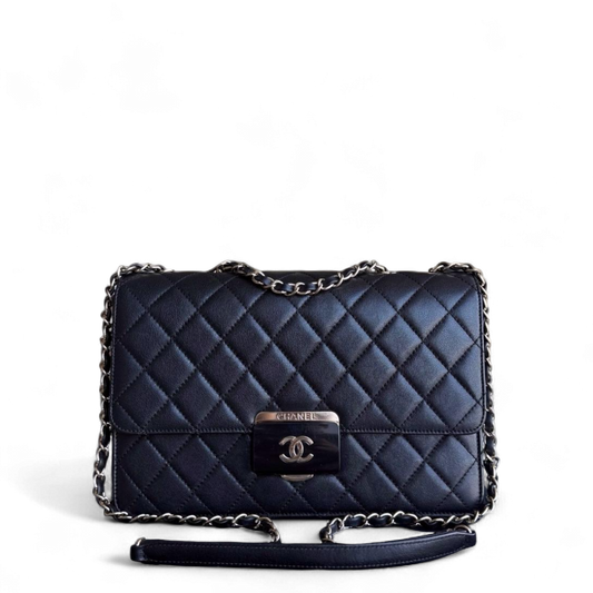 Chanel Beauty Lock Flap - Quilted Calfskin Black Gold Hardware Series 22