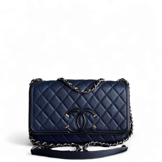 Chanel Filigree CC Medium - Caviar Quilted Grained Calfskin Dark Navy Blue Black Gold Hardware Series 22