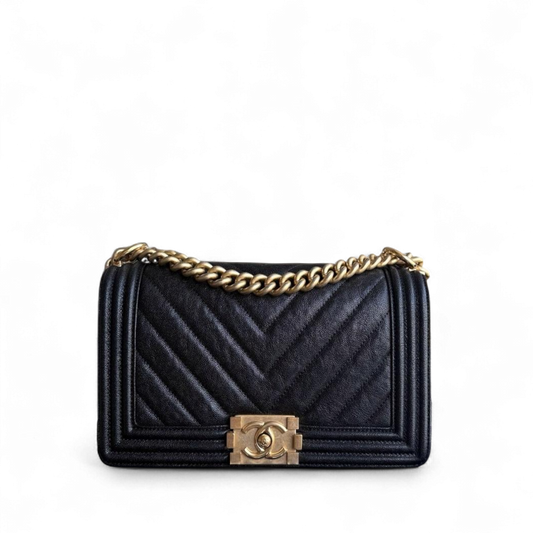 Chanel Boy Medim - Caviar 25CM Grained Calfskin Chevron Black Gold Hardware Series 26