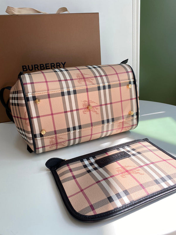 Burberry Bags 505