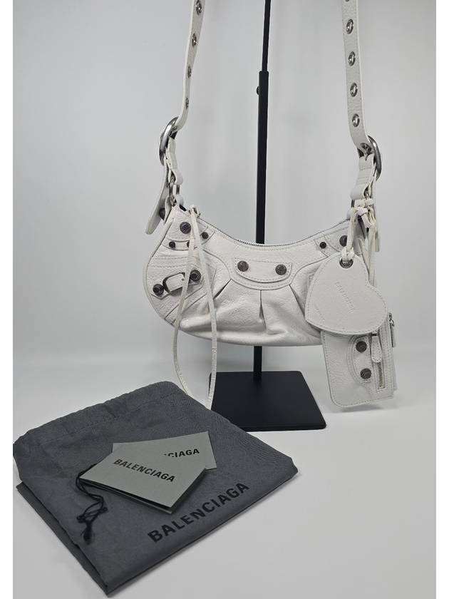 Luxury Balenciaga Trending 2026 Le Cargol xs shoulder bag