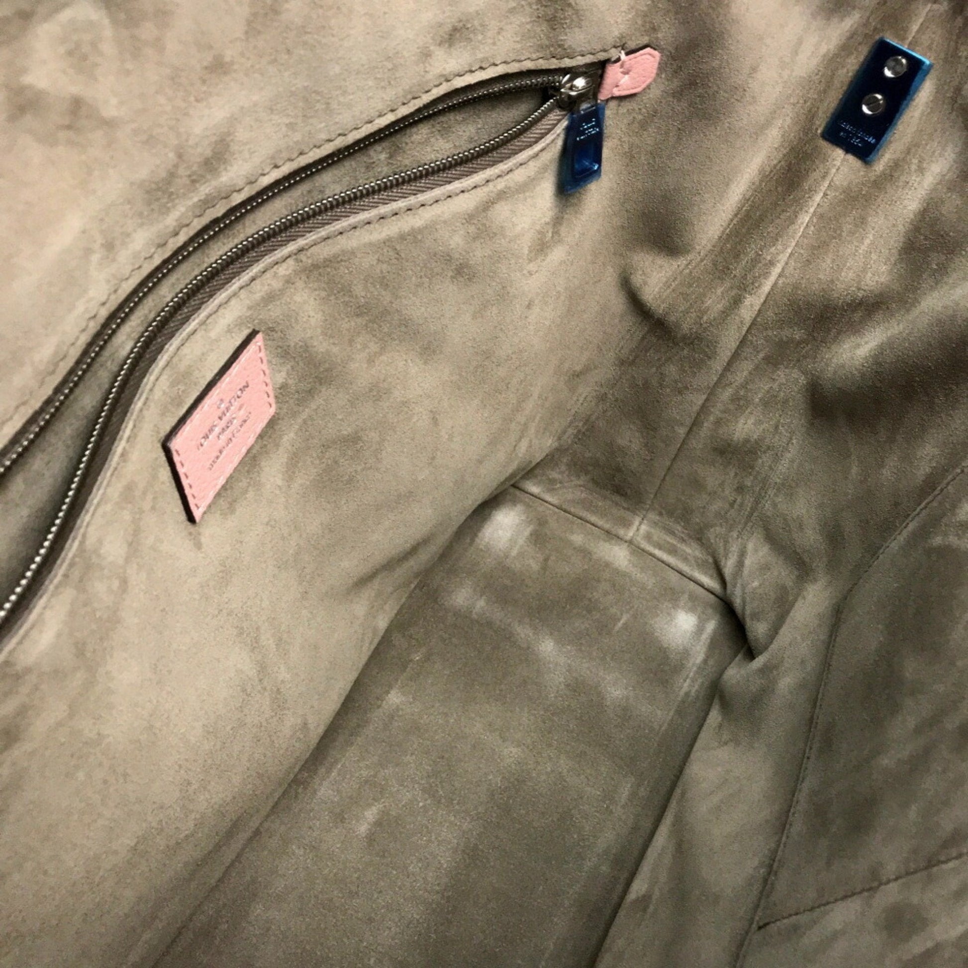 Louis Vuitton Magnolia pink Leather Handbag