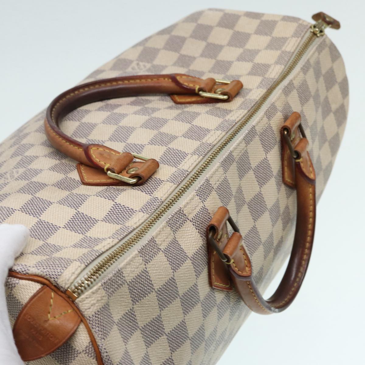 LOUIS VUITTON Handbag
