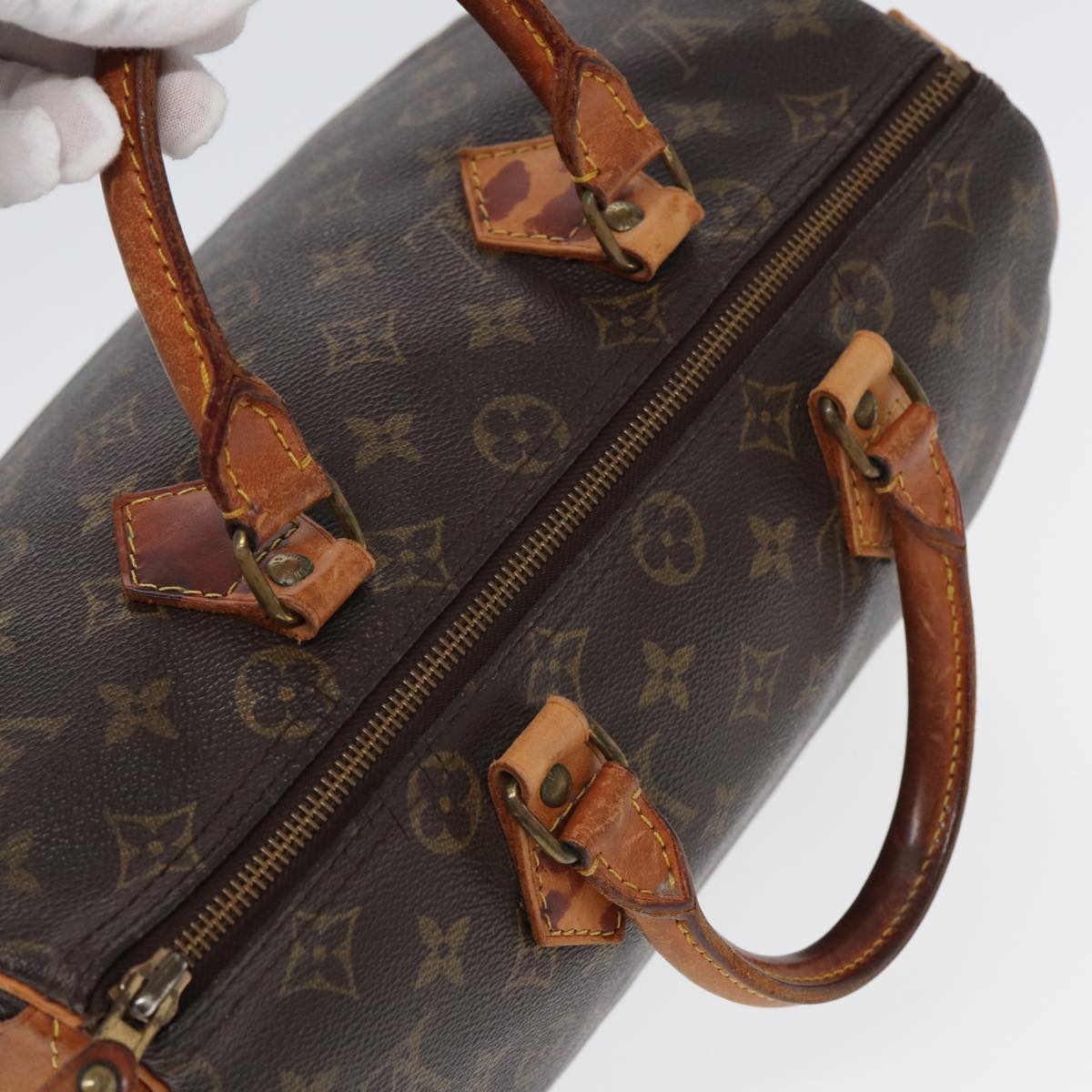 LOUIS VUITTON Handbag