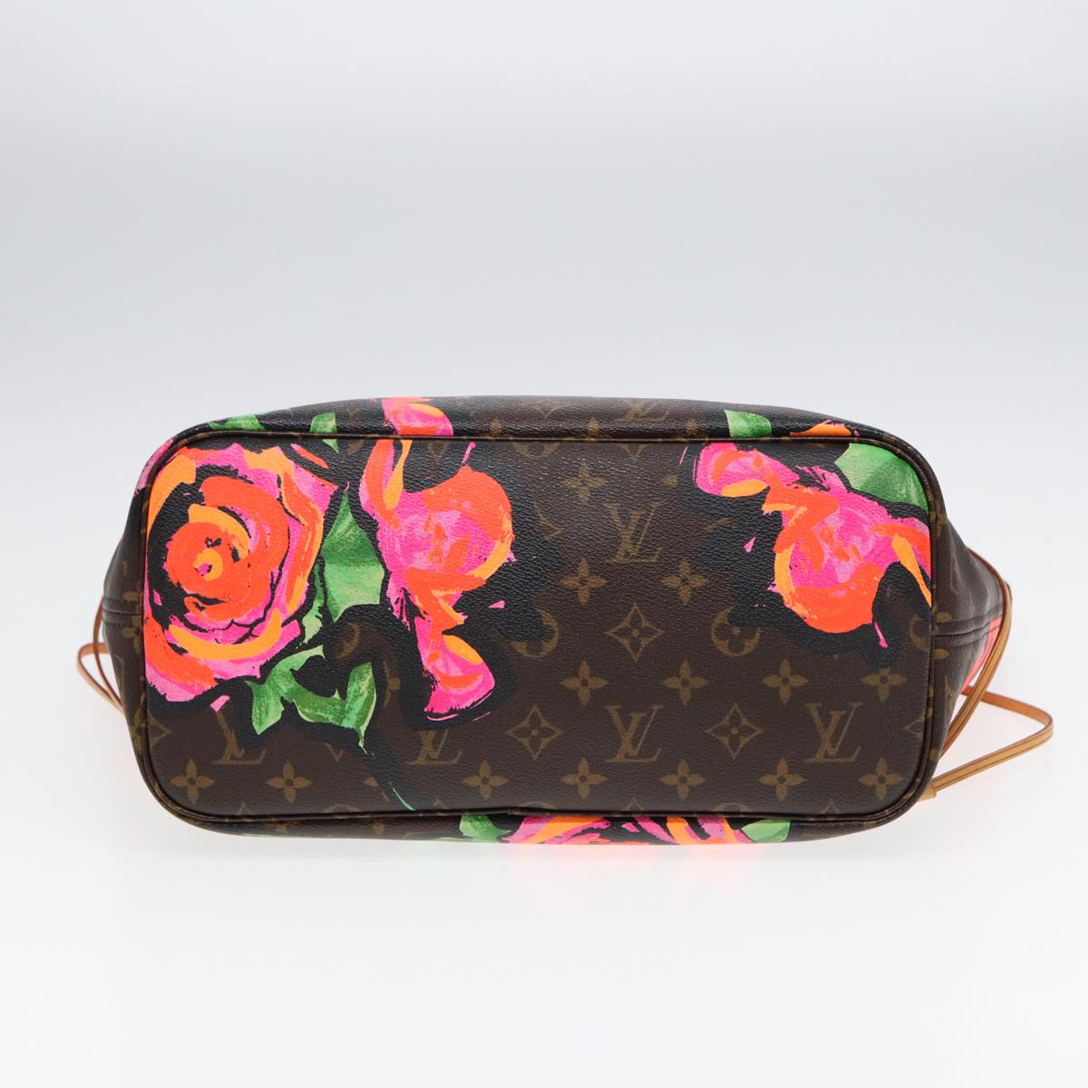 LOUIS VUITTON Neverfull Tote
