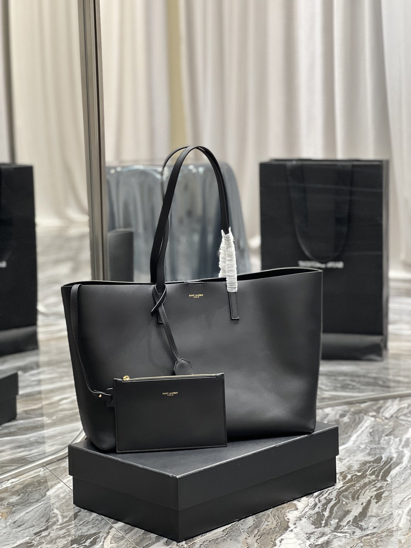 Yves Saint Laurent Shopping E/W Tote Bag Black With Gold Hardware