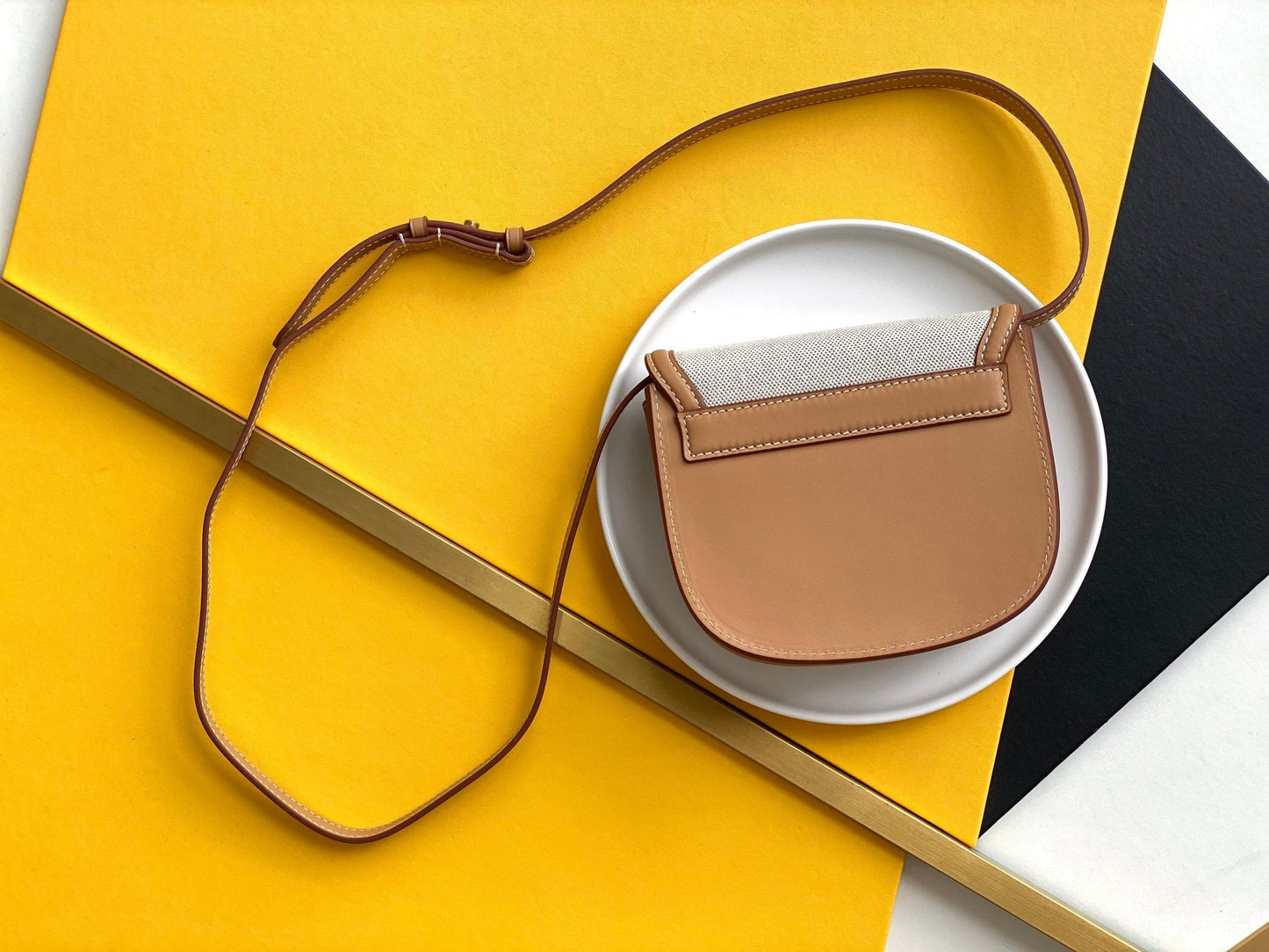 Yves Saint Laurent Kaia Small Satchel Bag With Gold Hardware Brown.2in/