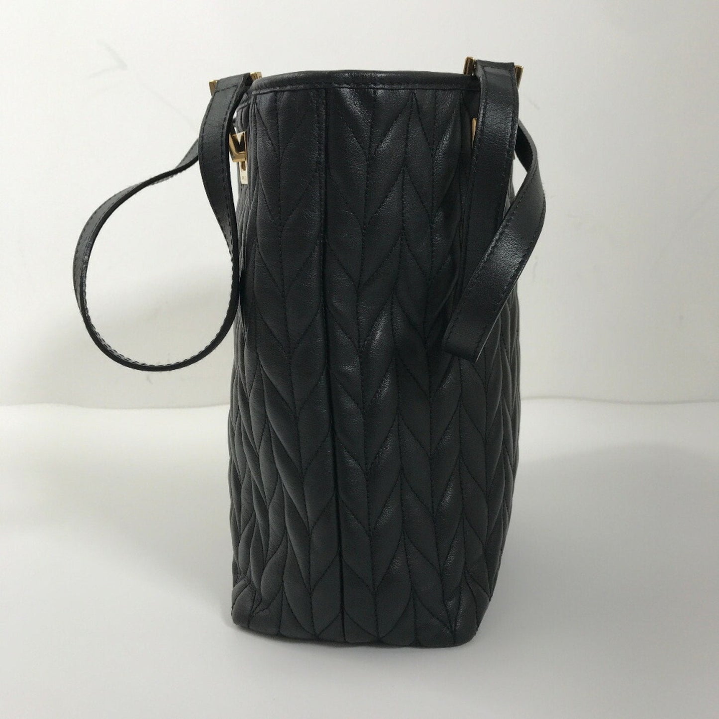 Gucci Lou Quilted Leather Tote