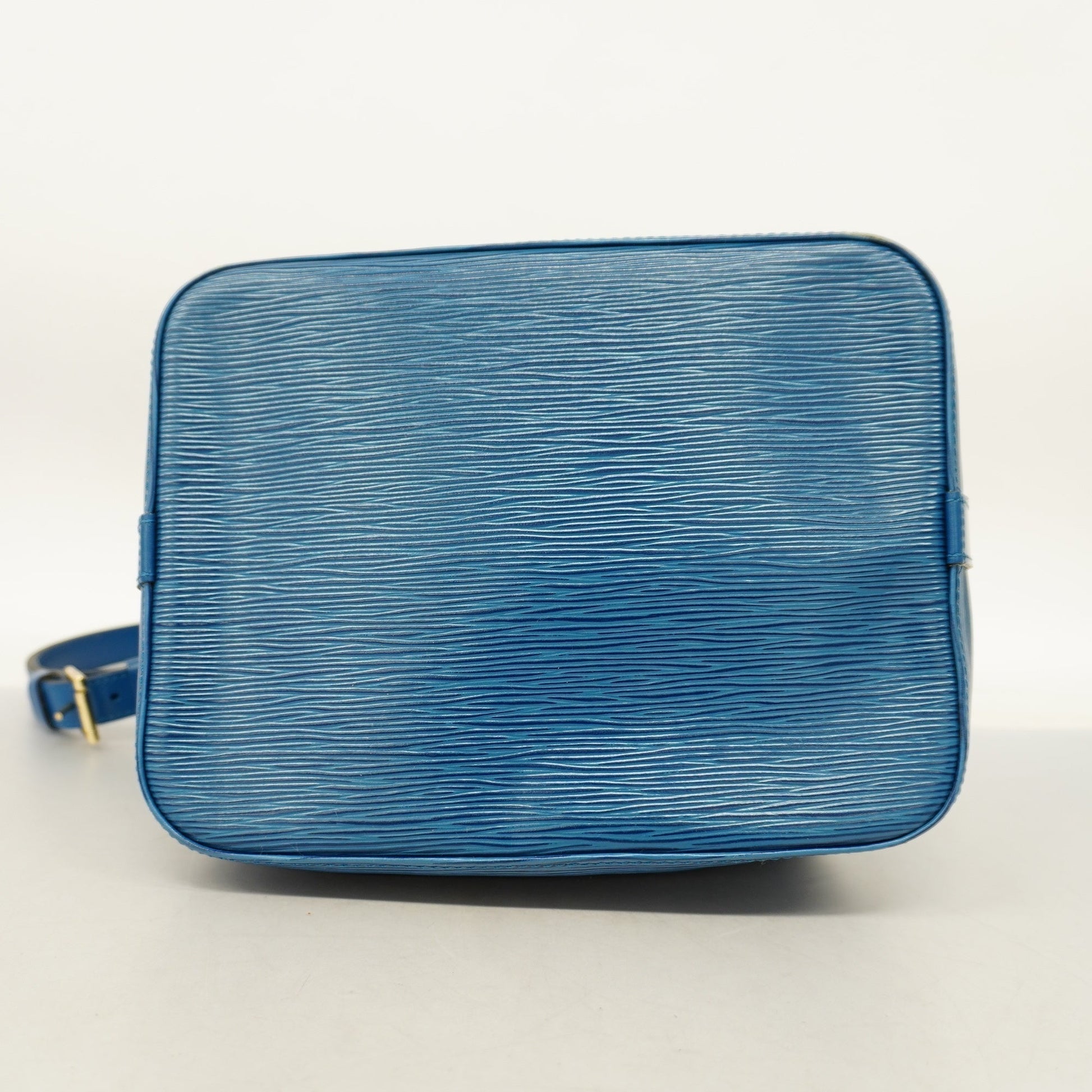 Louis Vuitton Epi Petit Noe Women's Shoulder Bag Toledo Blue