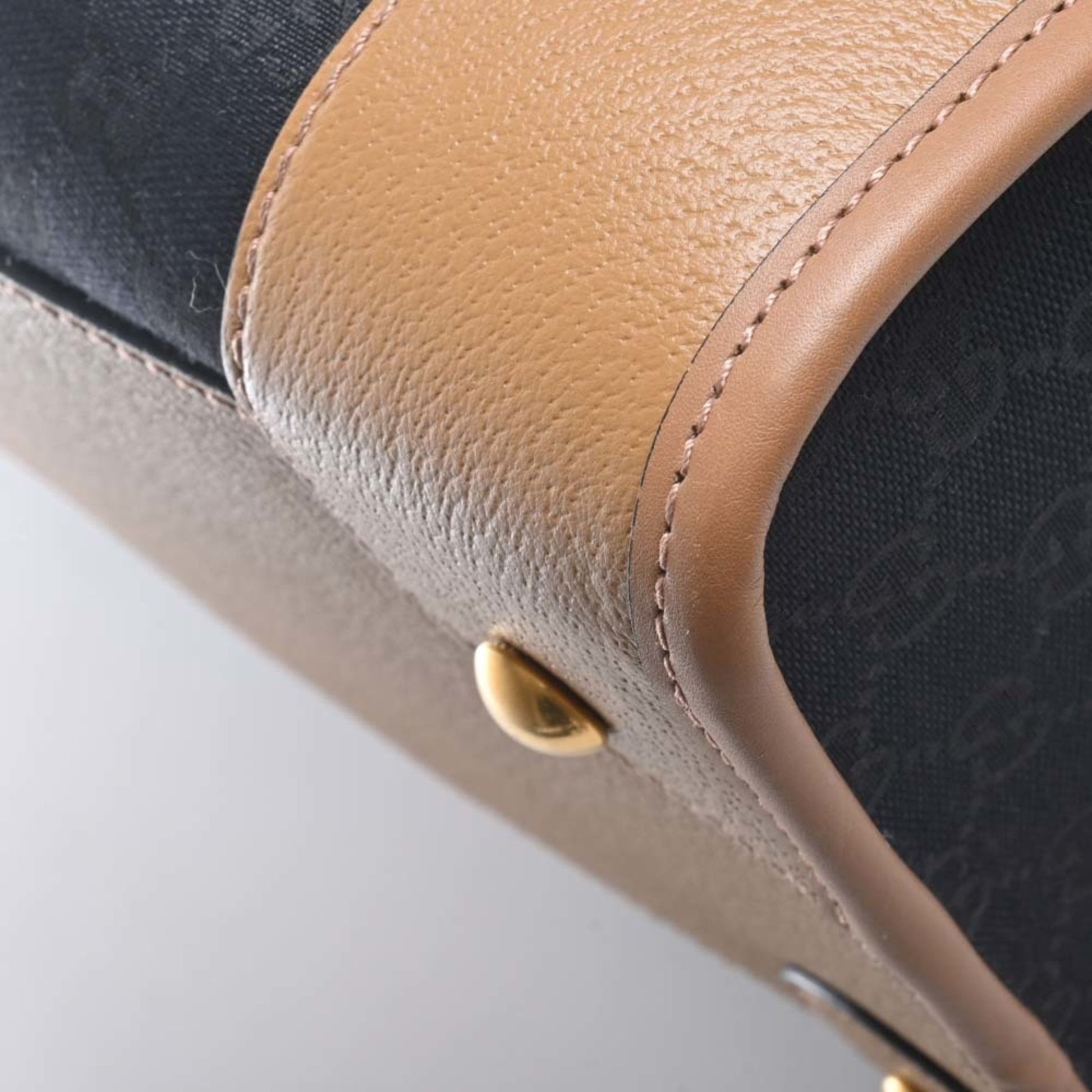 Gucci Leather Canvas Shoulder Bag