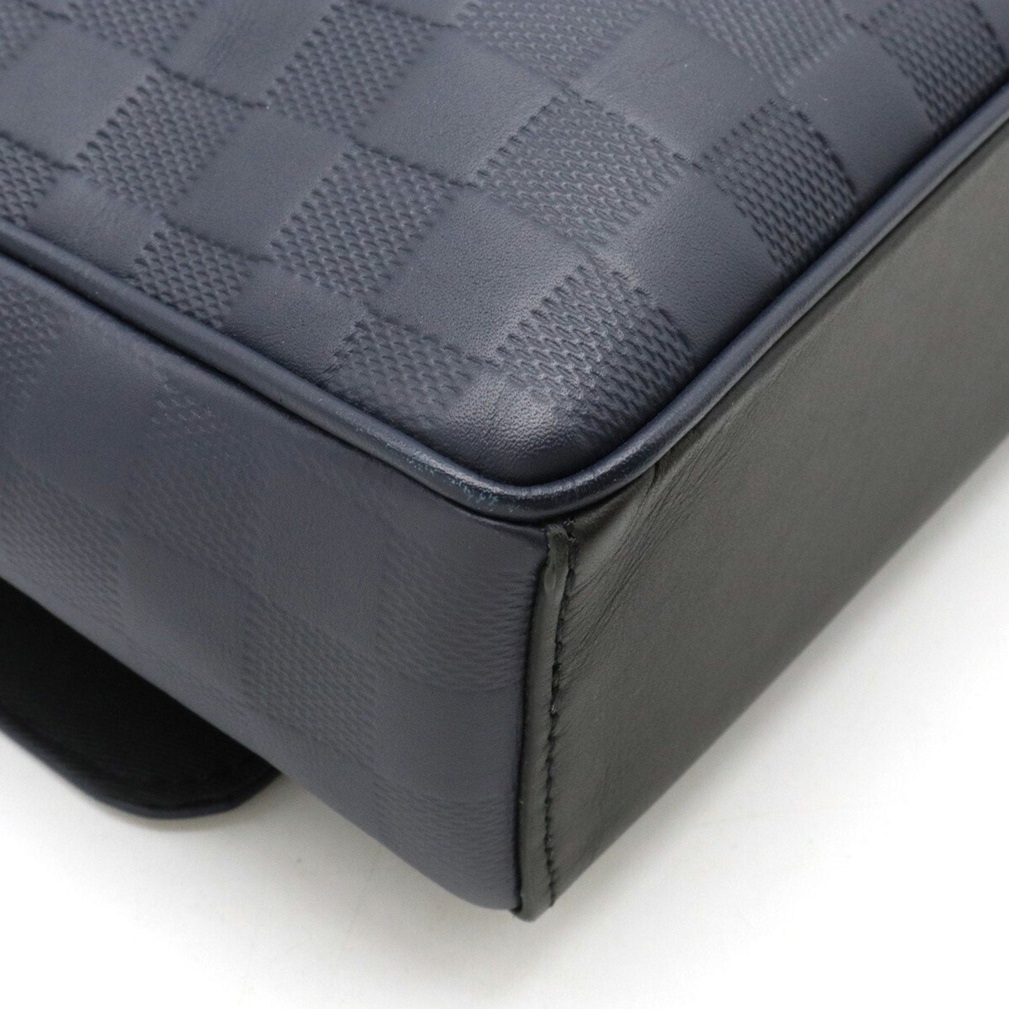 LOUIS VUITTON Damier Infini District MM Shoulder Bag Astral N41039