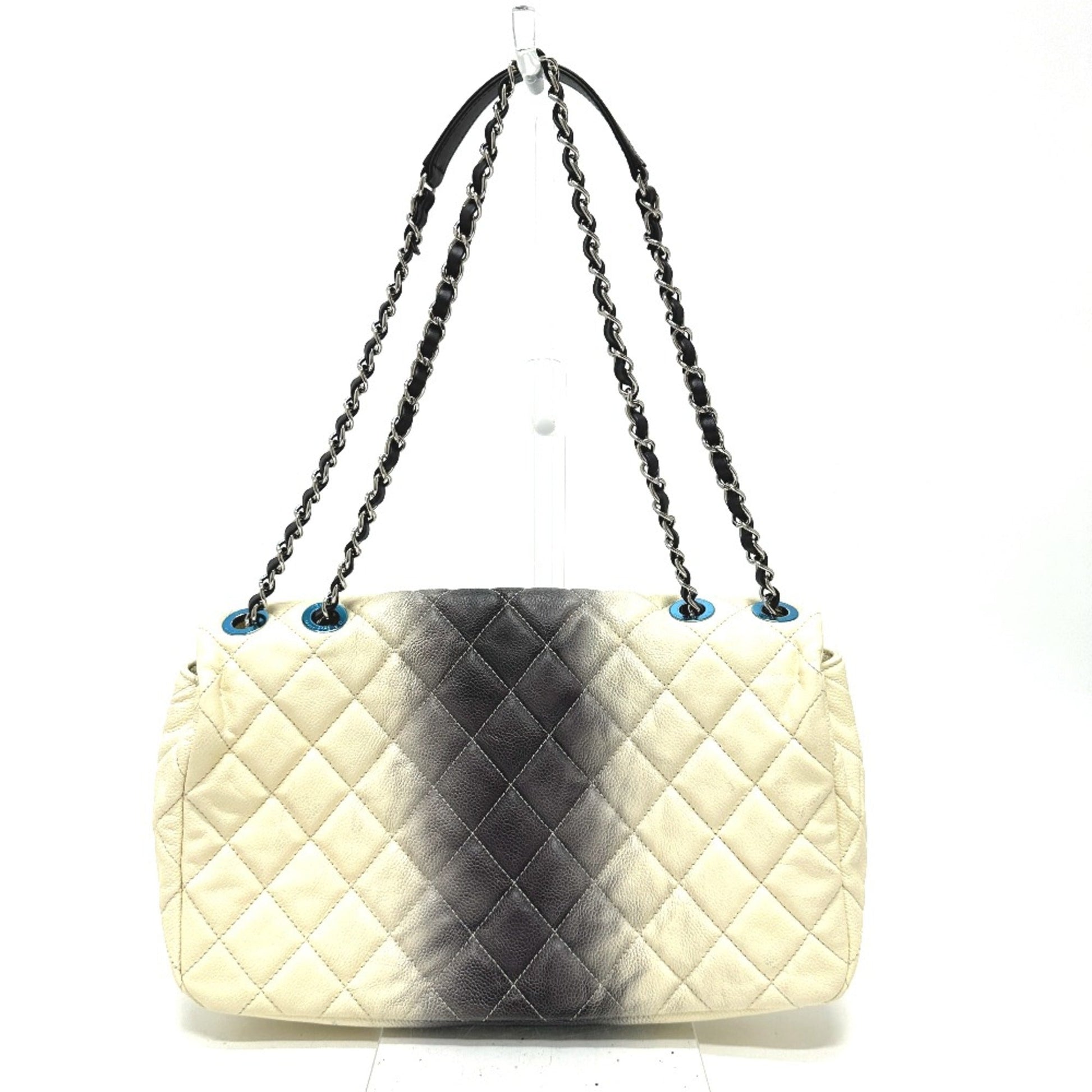 Chanel Shoulder Bag - Lynora Bags