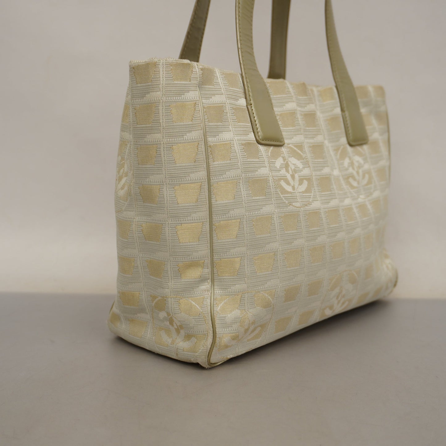Chanel Tote Bag - Lynora Bags