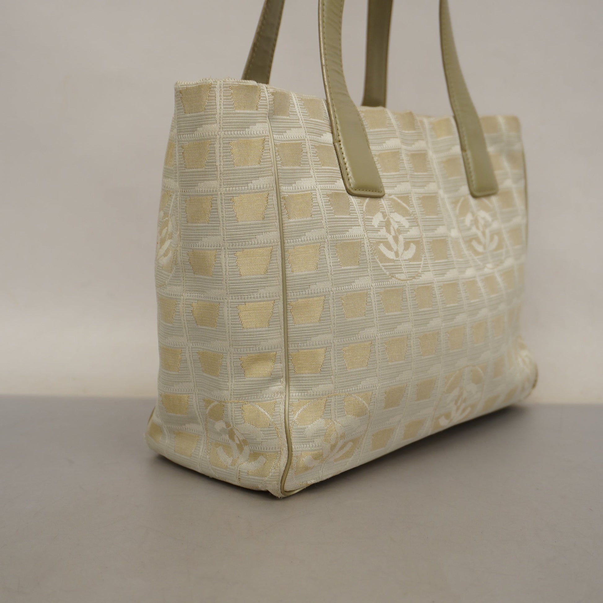 Chanel Tote Bag - Lynora Bags