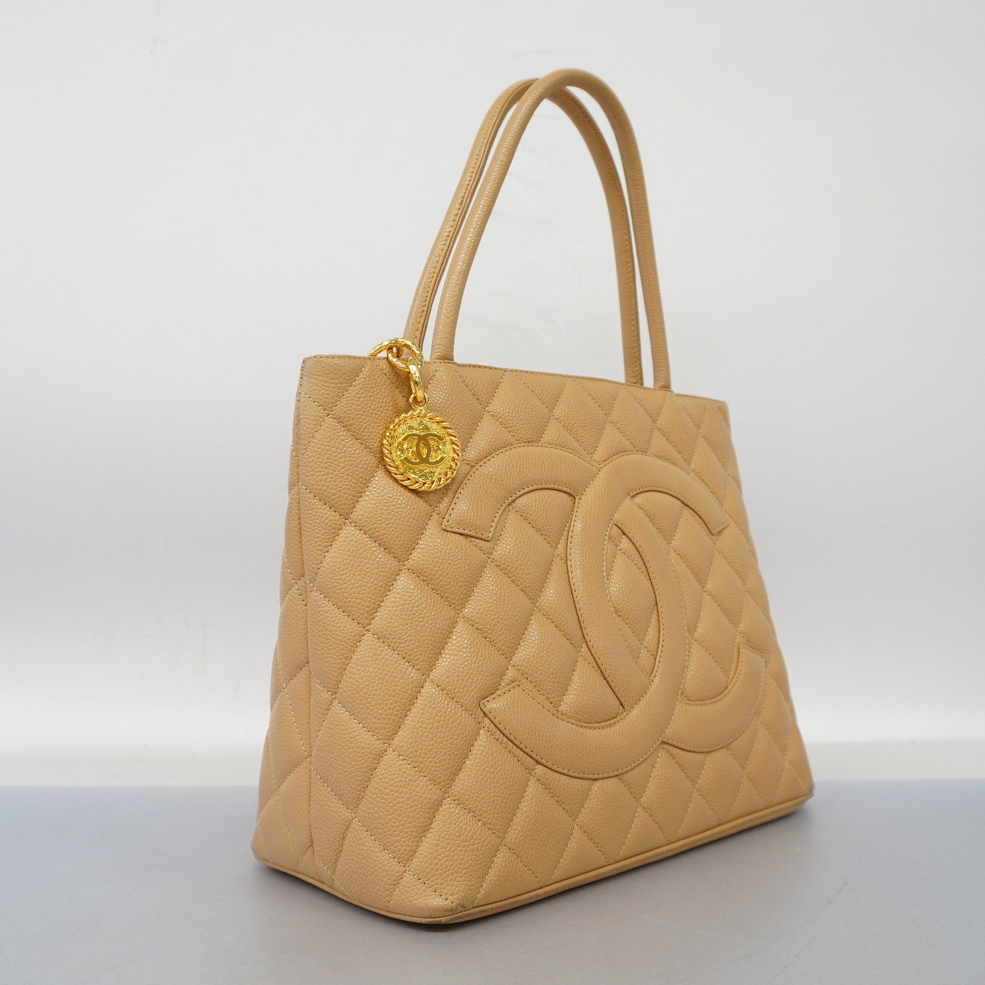 Chanel Tote Bag - Lynora Bags