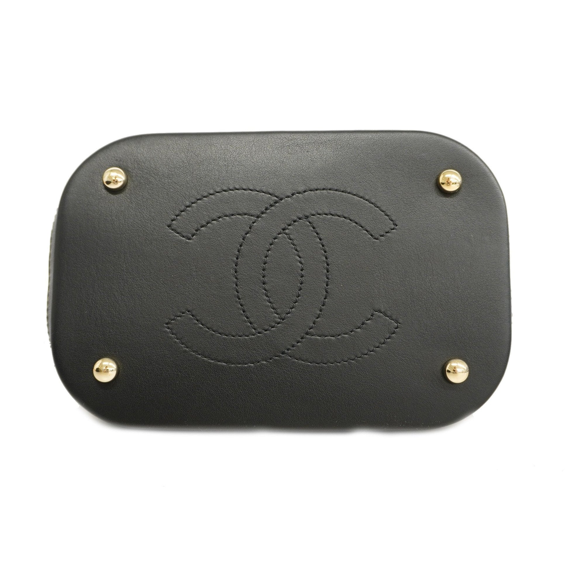 Chanel Matelassé Shoulder Bag - Lynora Bags