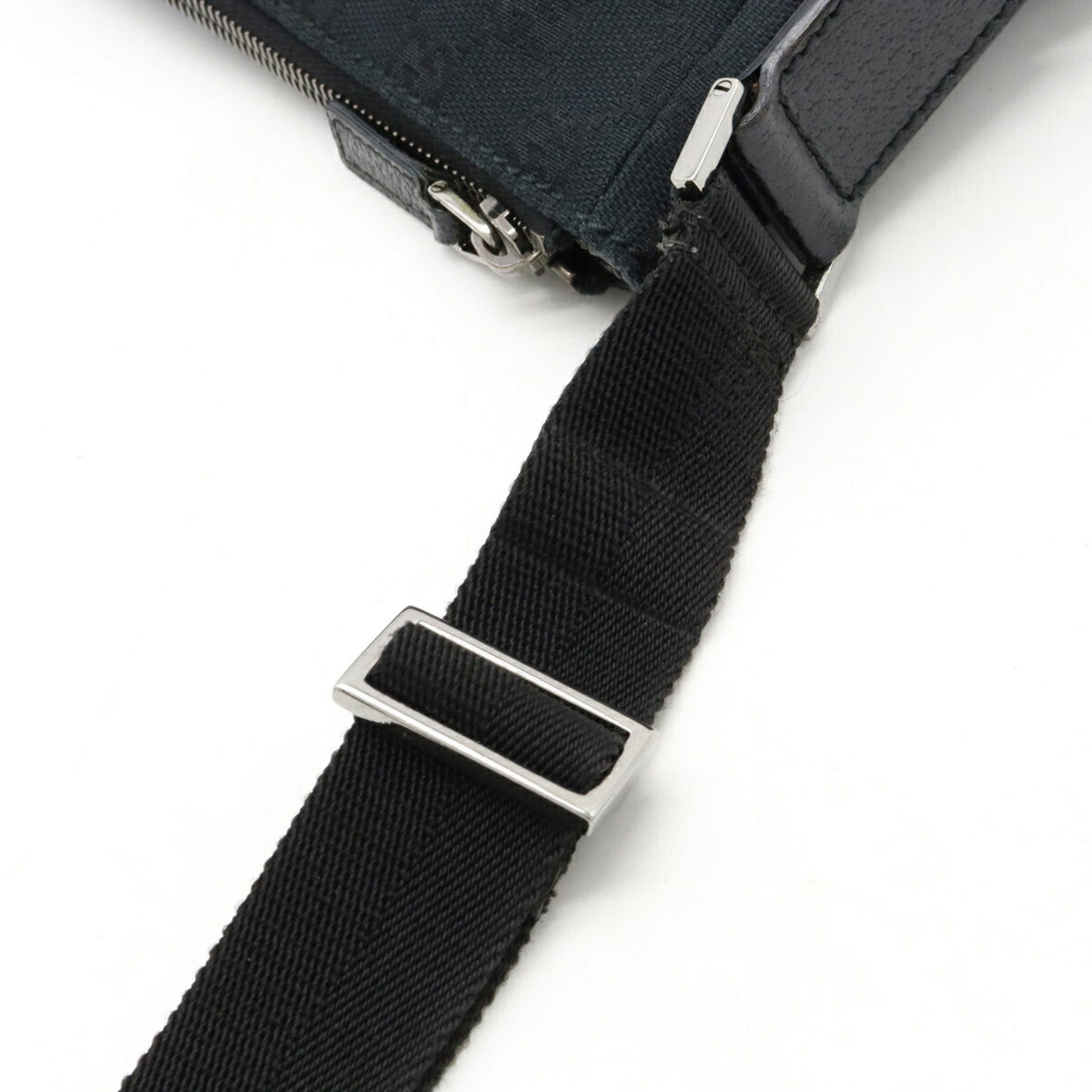 Gucci Leather Canvas Shoulder Bag