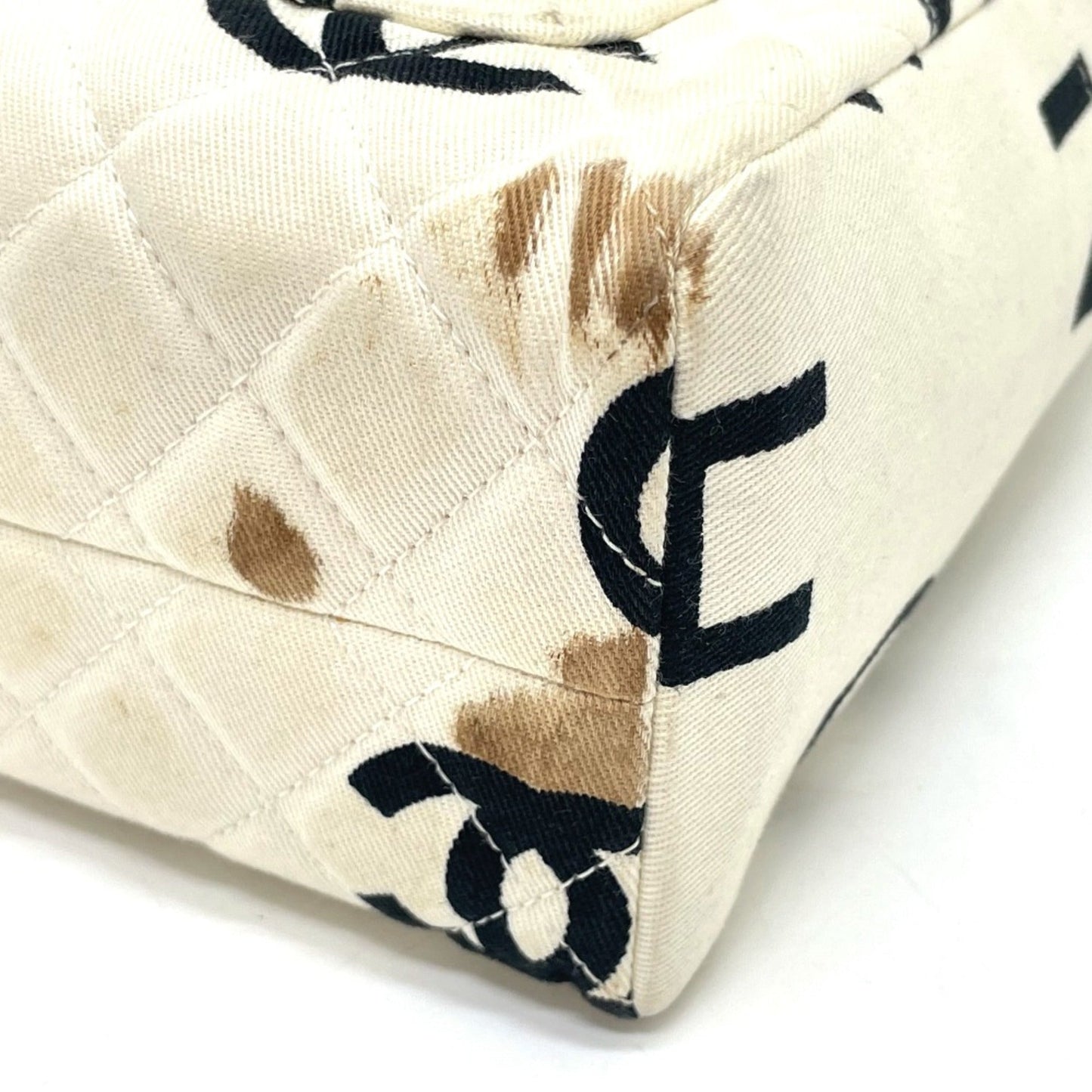 Chanel Tote Bag - Lynora Bags