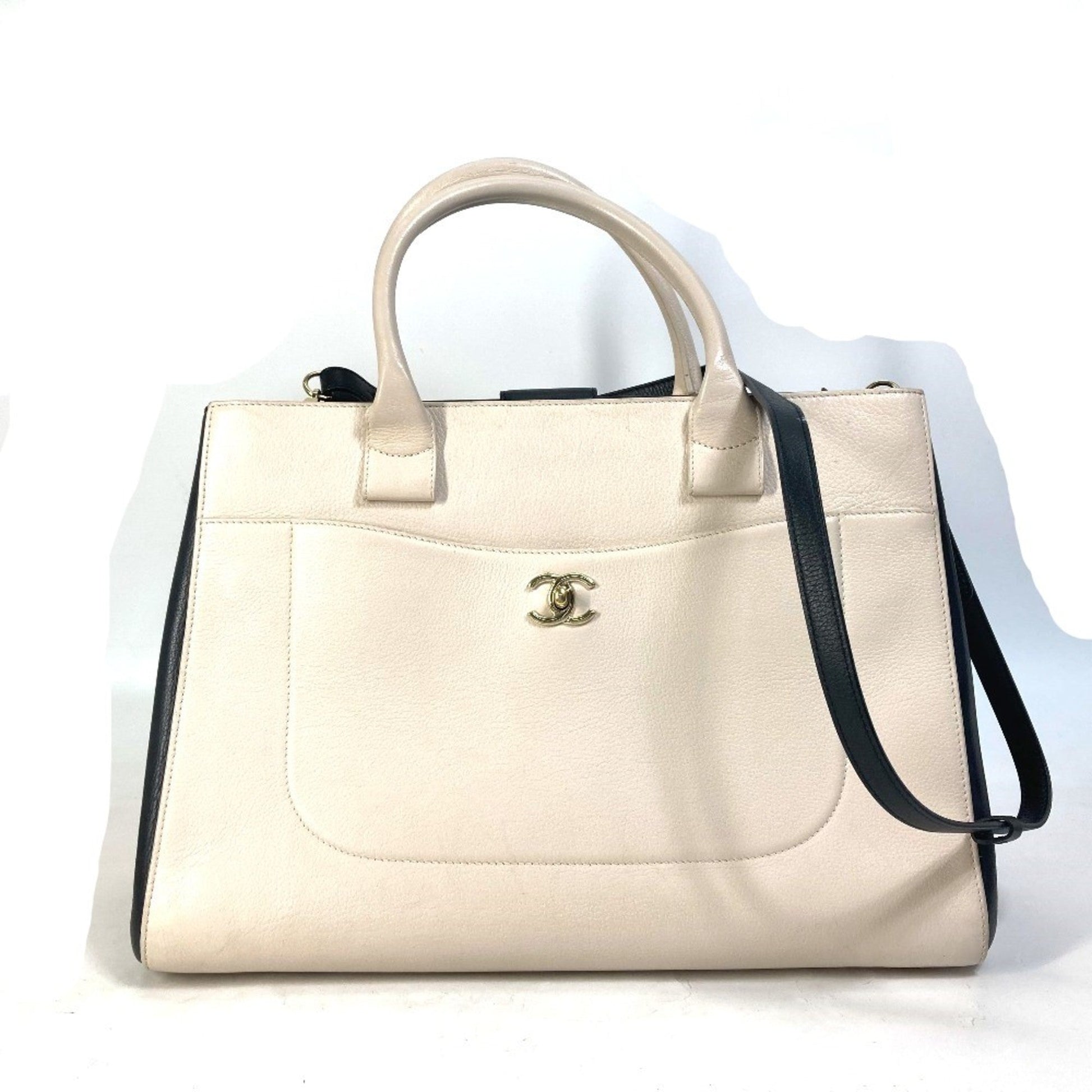 Chanel Crossbody Bag - Lynora Bags