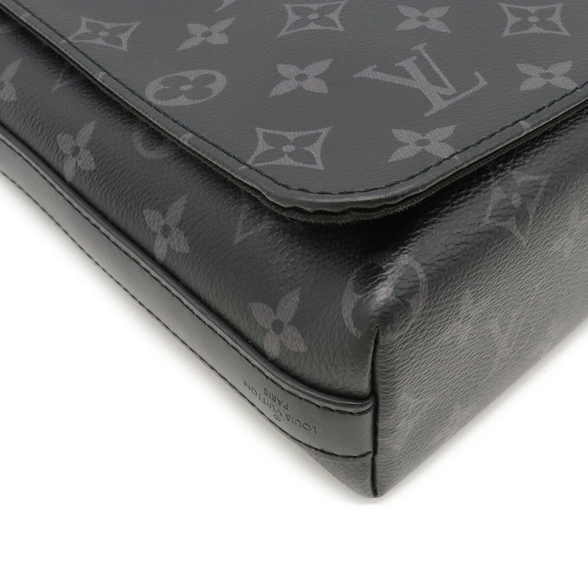 LOUIS VUITTON Monogram Eclipse District PM NV2 Bag Shoulder