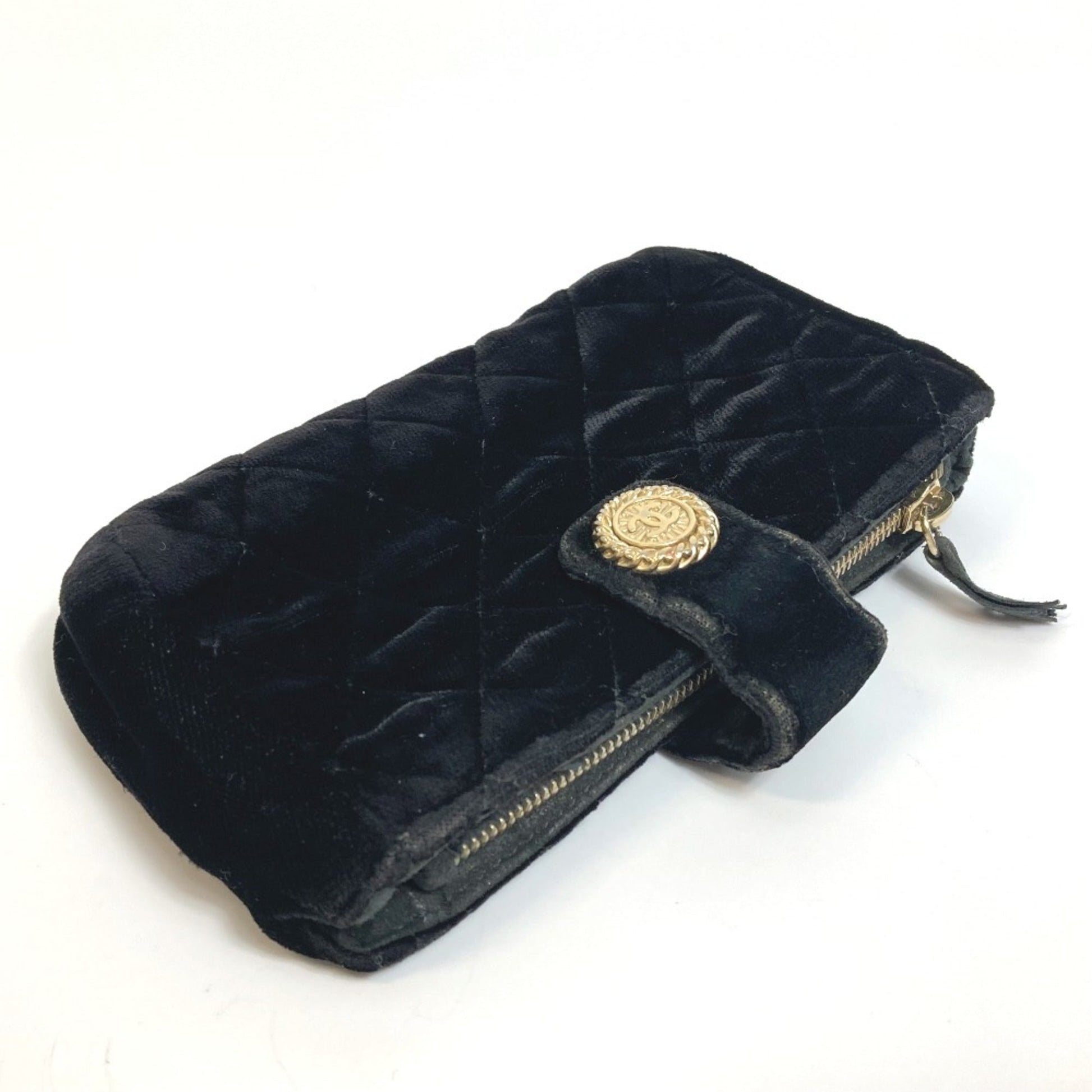 Chanel Clutch - Lynora Bags
