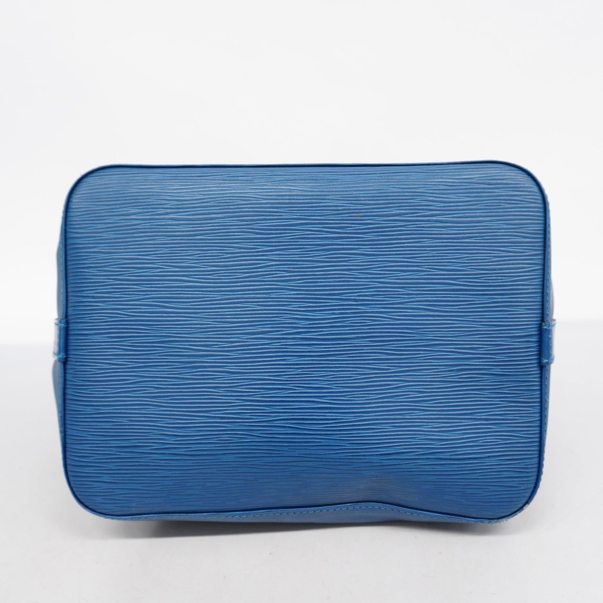 Louis Vuitton Epi Petit Noe Women's Shoulder Bag Toledo Blue