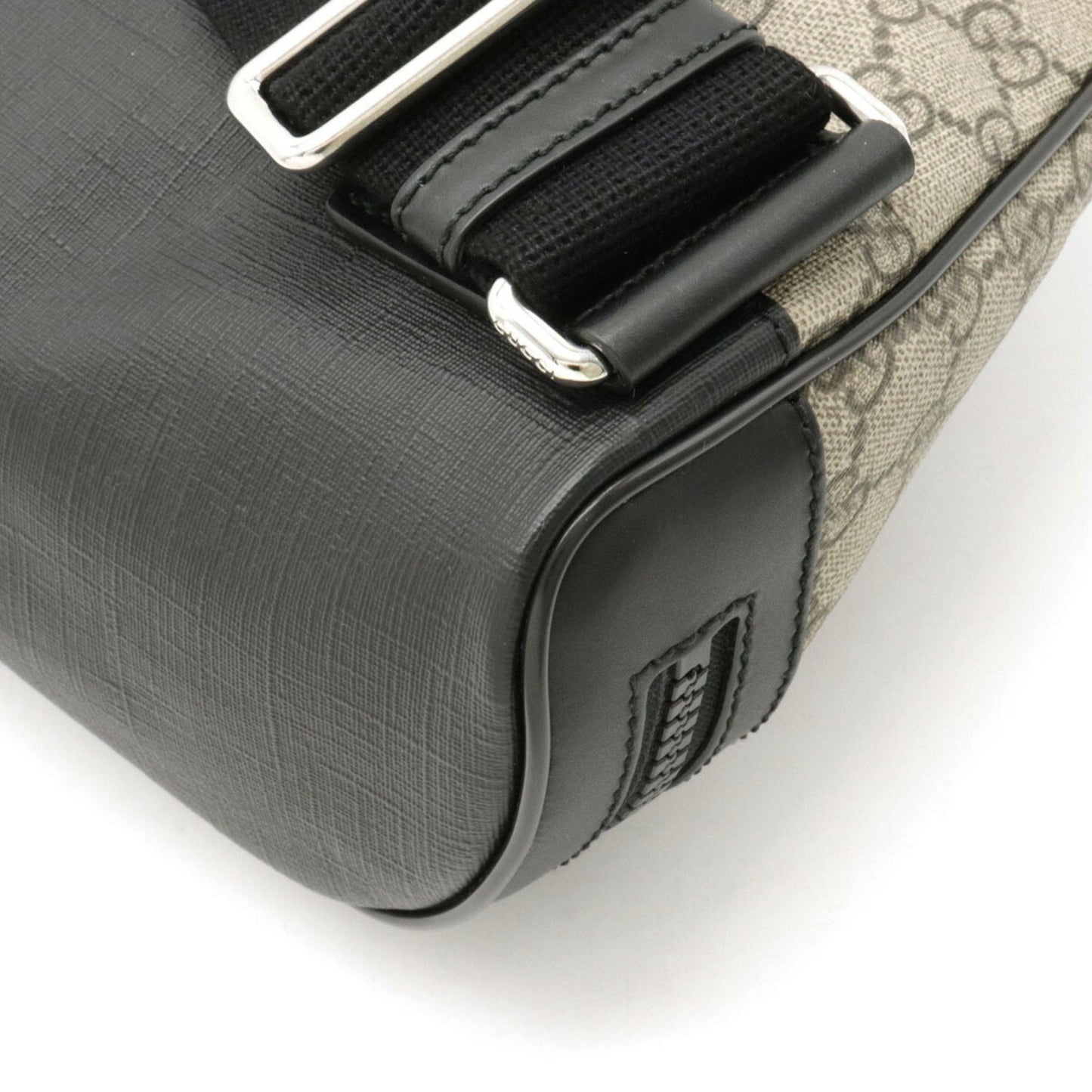 Gucci GG Supreme Black Leather Clutch