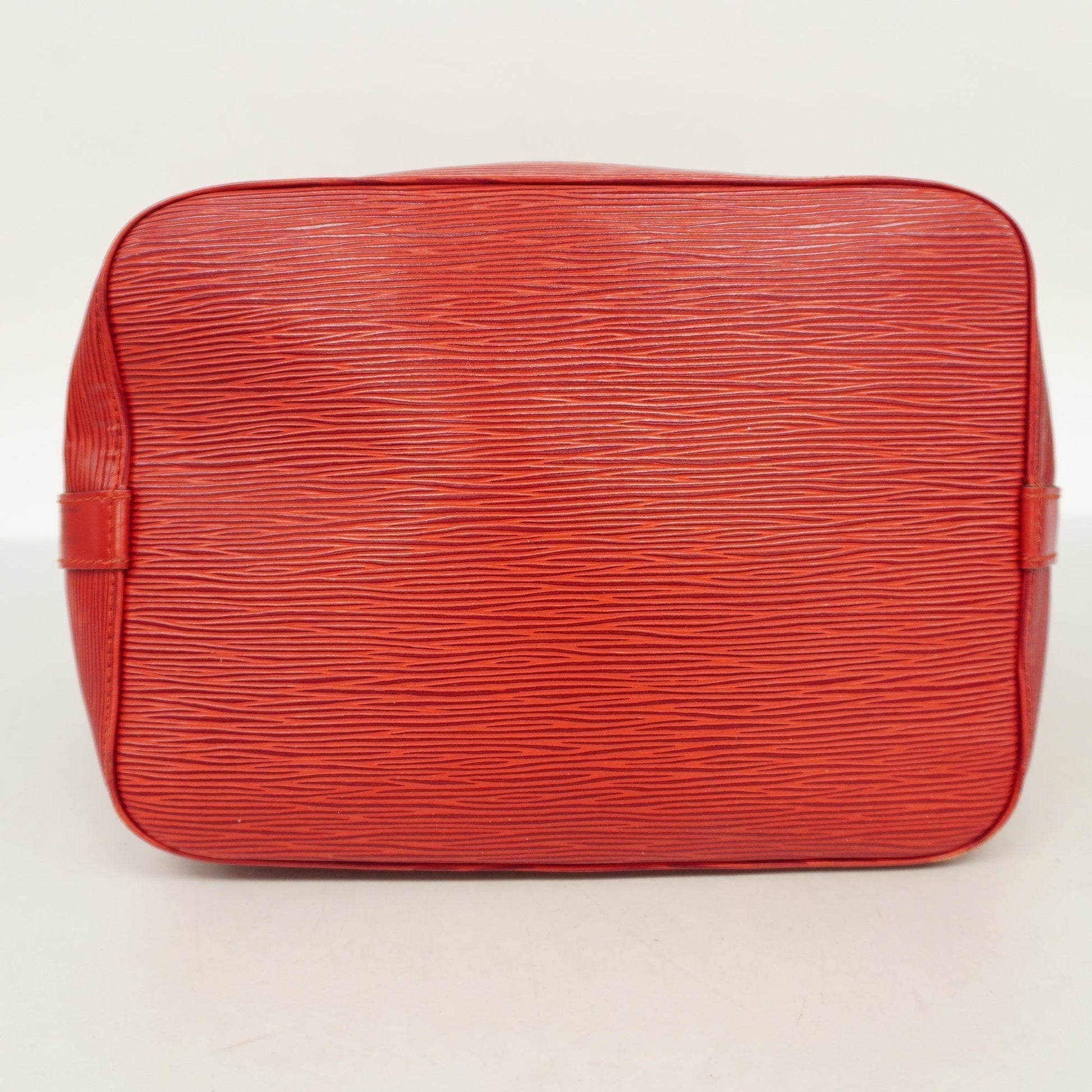 Louis Vuitton Epi Petit Noe Women's Shoulder Bag Castilian Red