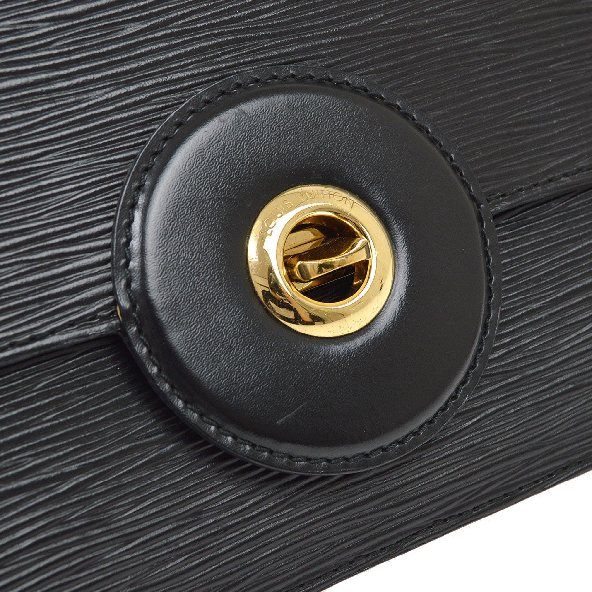 Louis Vuitton 1994 FRIEDLAND Crossbody
