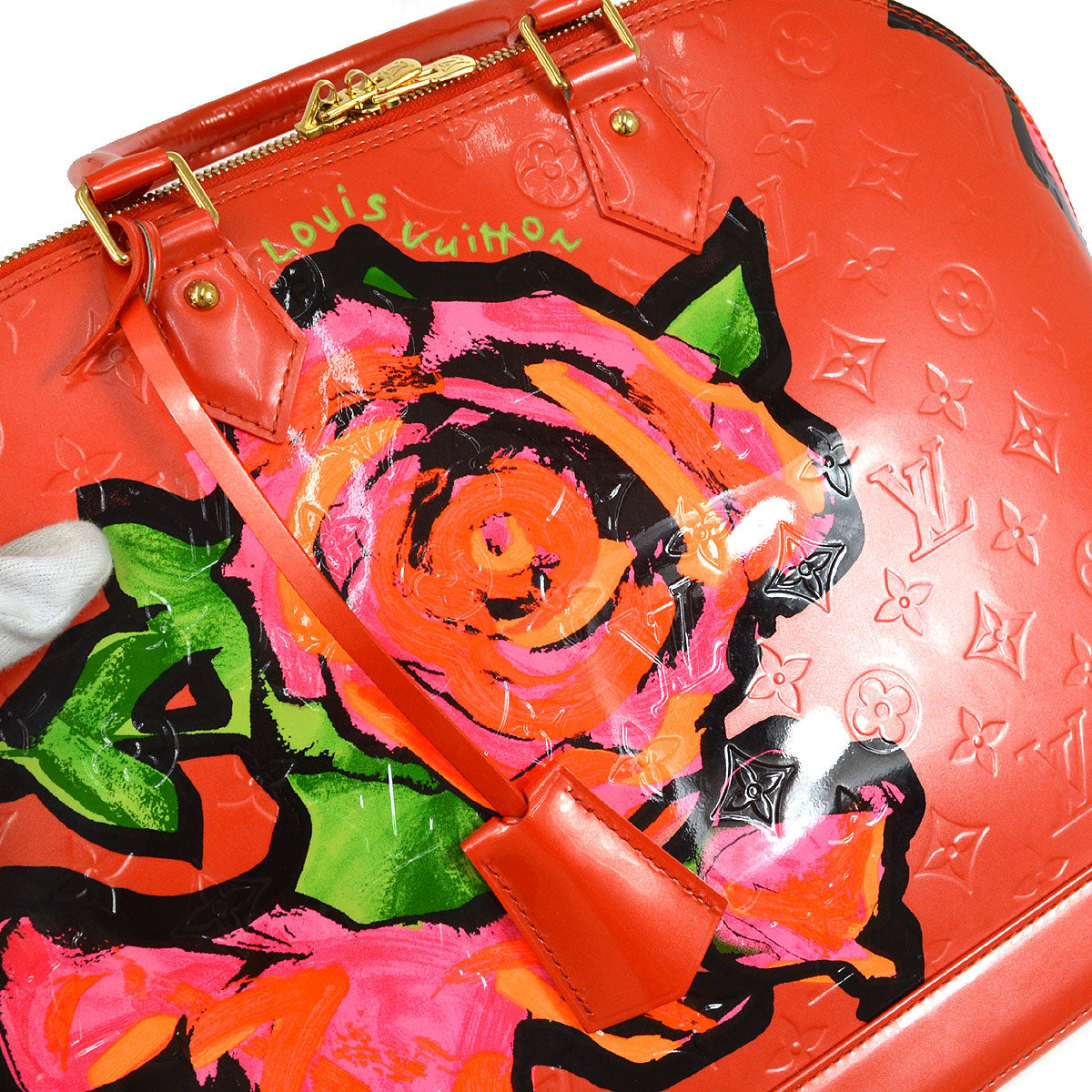 Louis Vuitton * 2009 ALMA MM VERNIS Crossbody