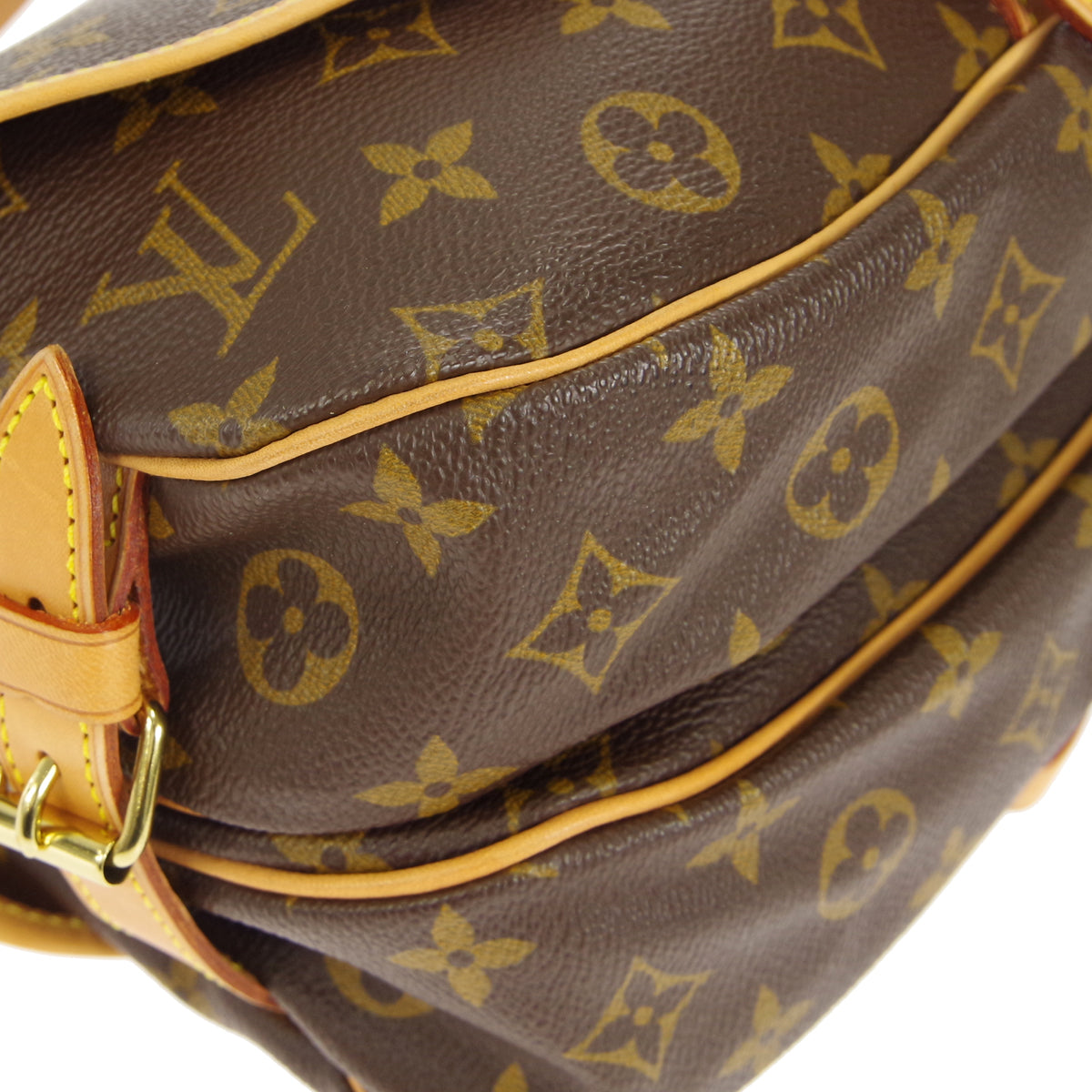 Louis Vuitton 2000 SAUMUR 30 Crossbody
