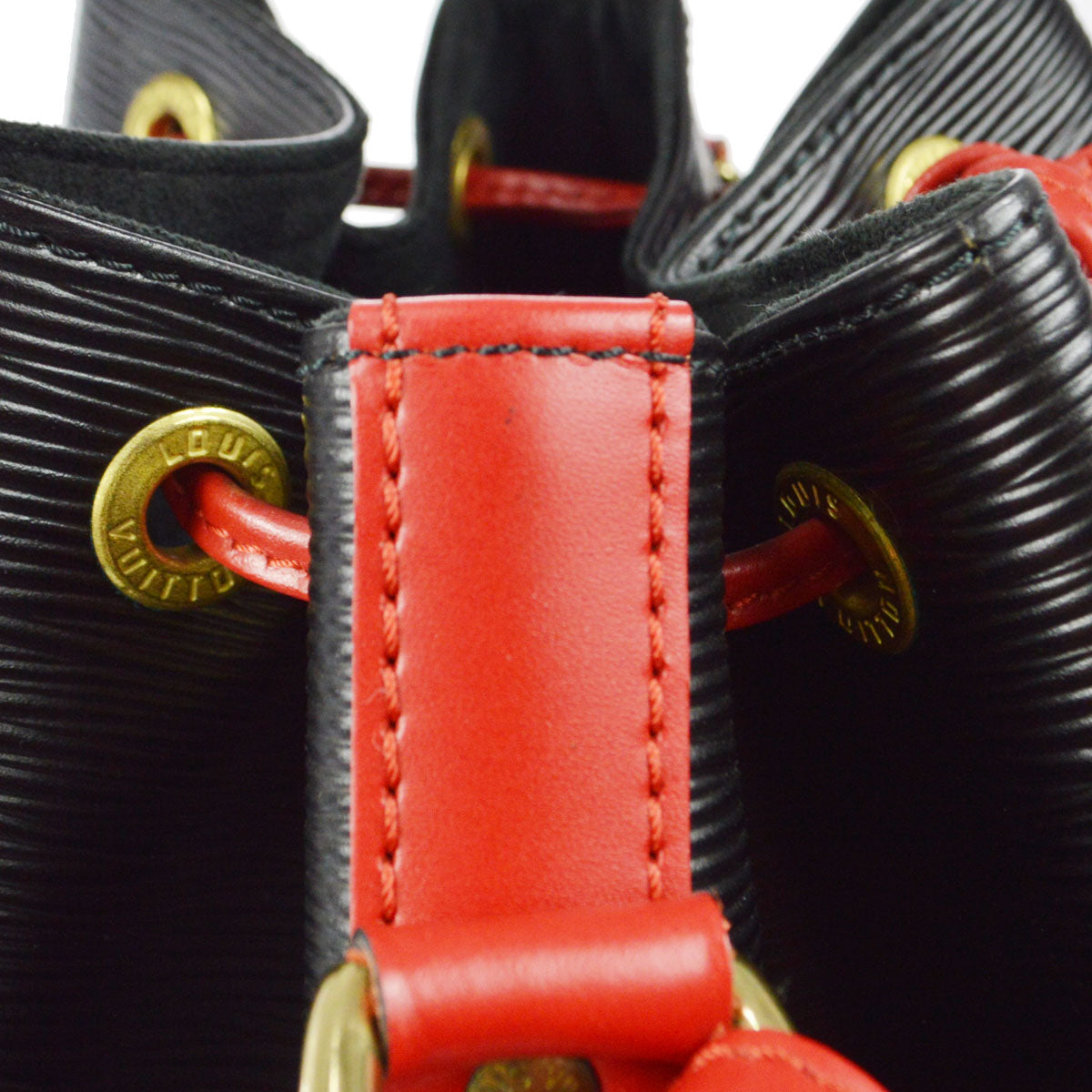 Louis Vuitton 1995 NOE Black EPI Crossbody