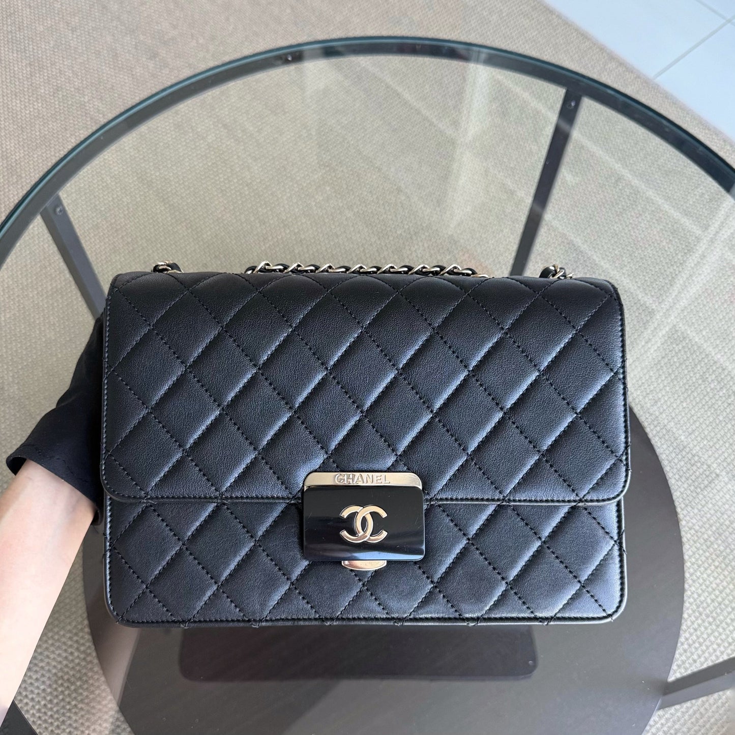 Chanel Beauty Lock Flap - Quilted Calfskin Black Gold Hardware Series 22