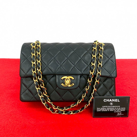 CHANEL Shoulder Bag lambskin black Matrasse
