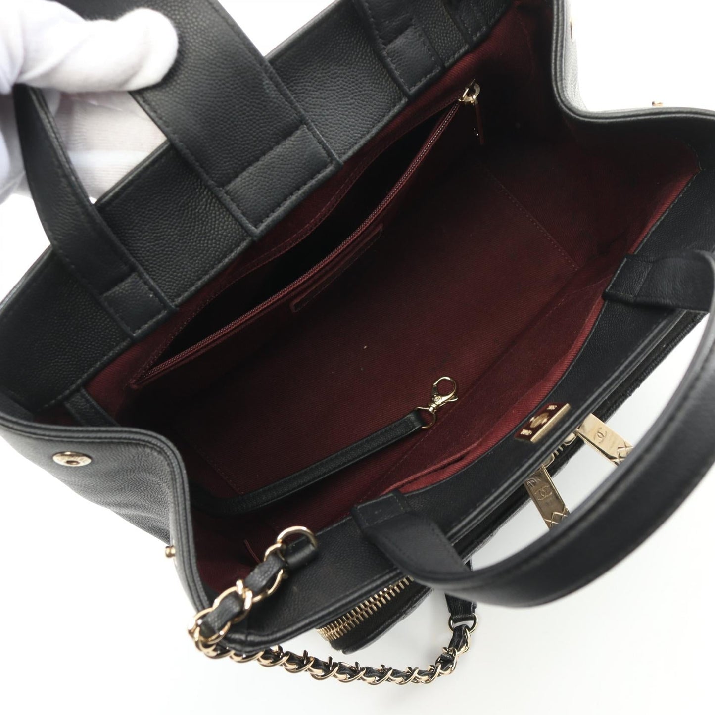 Chanel Business Affinity Caviar Shoulder Bag
