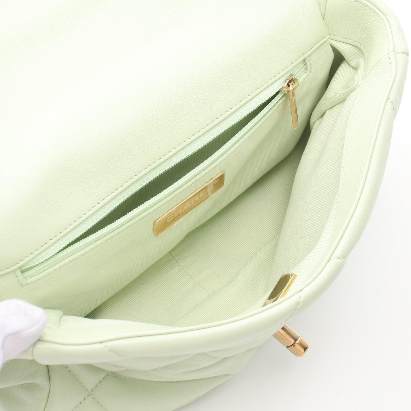 Chanel 19 MatelassÃ© Lambskin Shoulder Bag